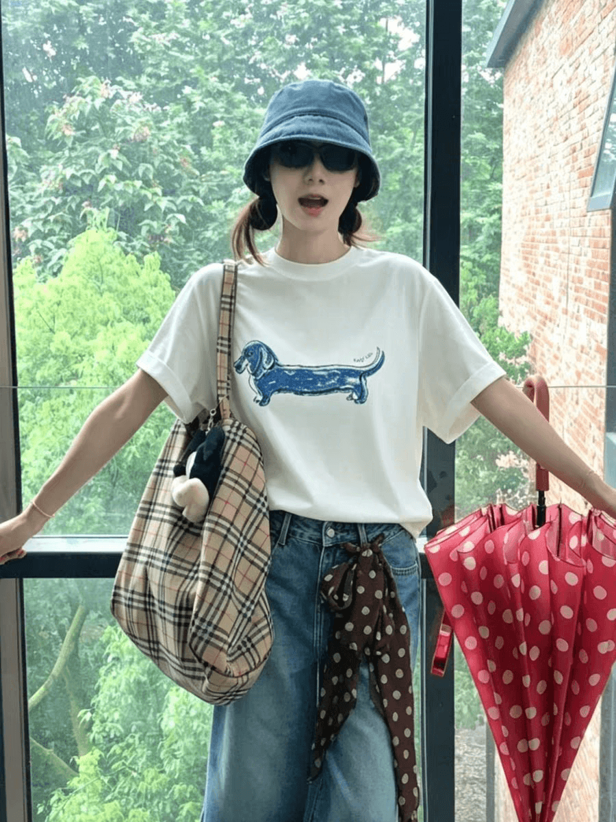 반팔 티셔츠 언더 코트 여성 인사이드 가져 가라. 고급 센스 2026 새로운 여름 루즈핏 슬림해 보이는 알파벳 프린트 셔츠 이미지 3