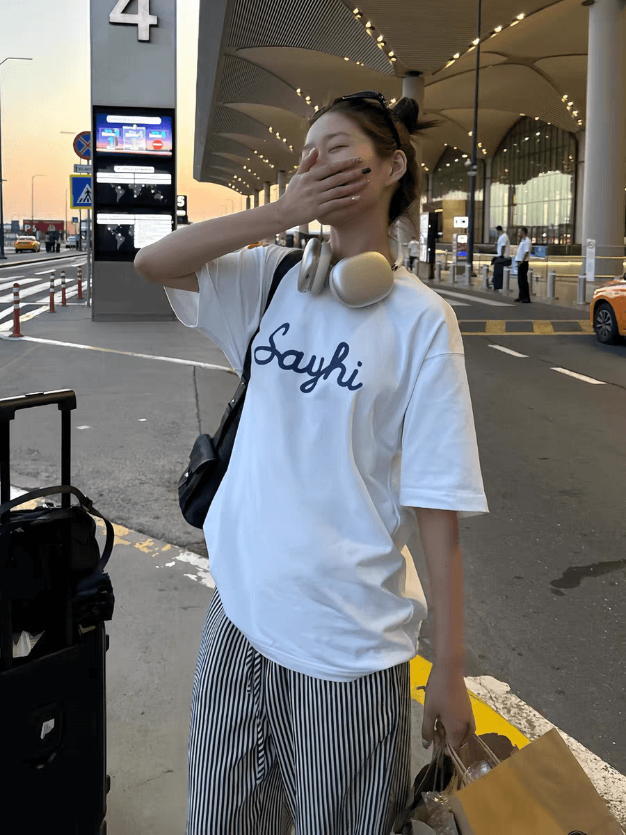 반팔 티셔츠 언더 코트 여성 인사이드 가져 가라. 고급 센스 2026 새로운 여름 루즈핏 슬림해 보이는 알파벳 프린트 셔츠 상세 이미지 4