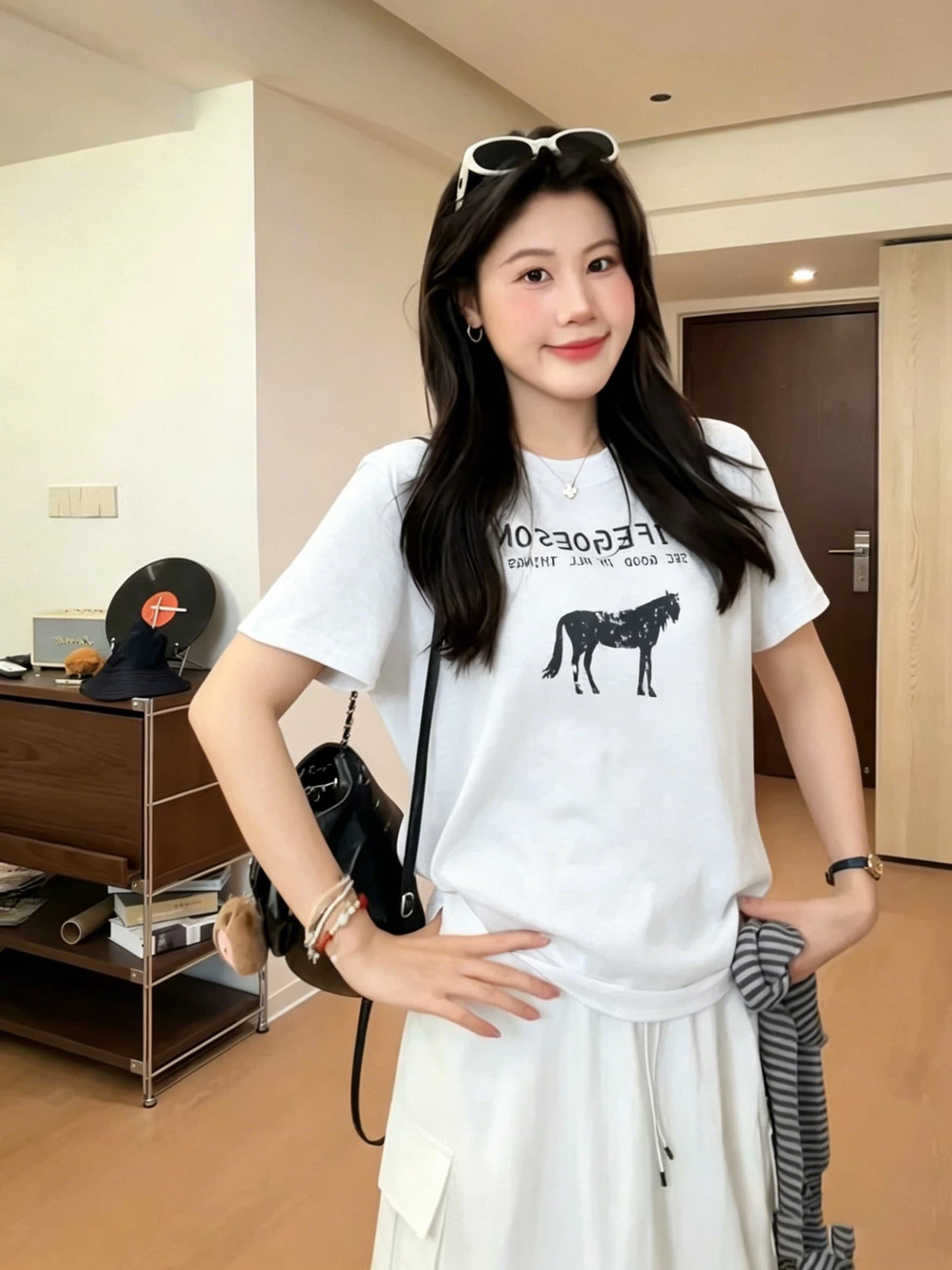 한 부서 캐주얼 바람 다용도 프린트 반팔 티셔츠 여름 여성 의류 2026 새로운 루즈핏 라운드 넥 순면 맨위 여성 상세 이미지 9