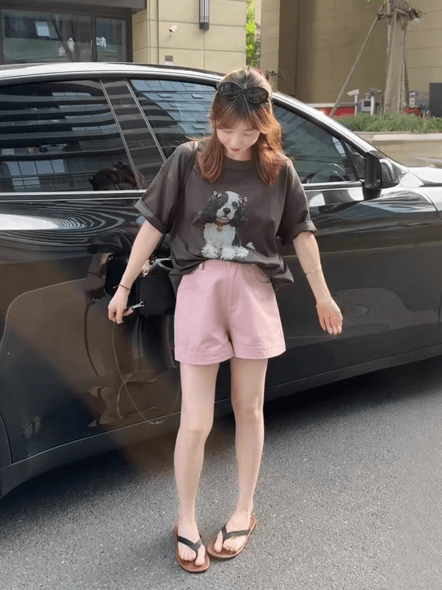 여름 반팔 티셔츠 여성 한 부서 슬림해 보이는 2026 새로운 폭발 긍정적 인 어깨 루즈핏 반소매 디자인 센스 동정 맨위 상세 이미지 2