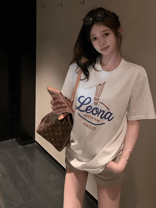 순면 반팔 티셔츠 여성 여름 2026 새로운 폭발 디자인 센스 작은 대중 아메리칸 루즈핏 긍정적 인 어깨 반소매 맨위 상세 이미지 2