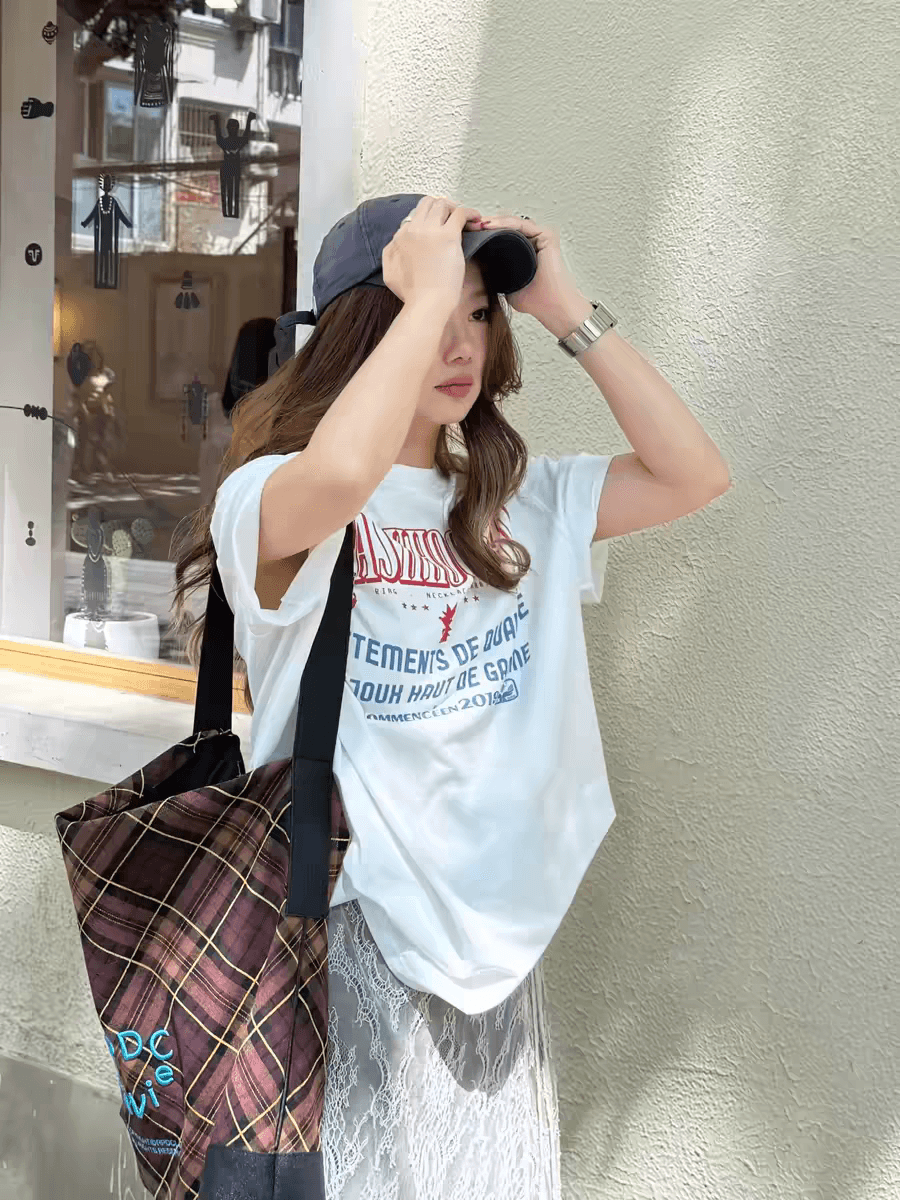 한국 ins 작은 대중 여름 기초 섹션 레트로 프린트 캐주얼 다용도 루즈핏 순면 편안함 반팔 티셔츠 맨위 상세 이미지 5