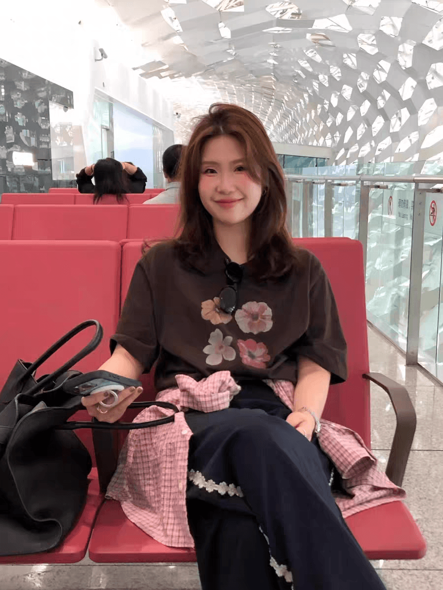 한국 ins 작은 대중 꽃잎 패턴 프린트 캐주얼 다용도 루즈핏 순면 편안함 여름 반팔 티셔츠 맨위 여성 이미지 4