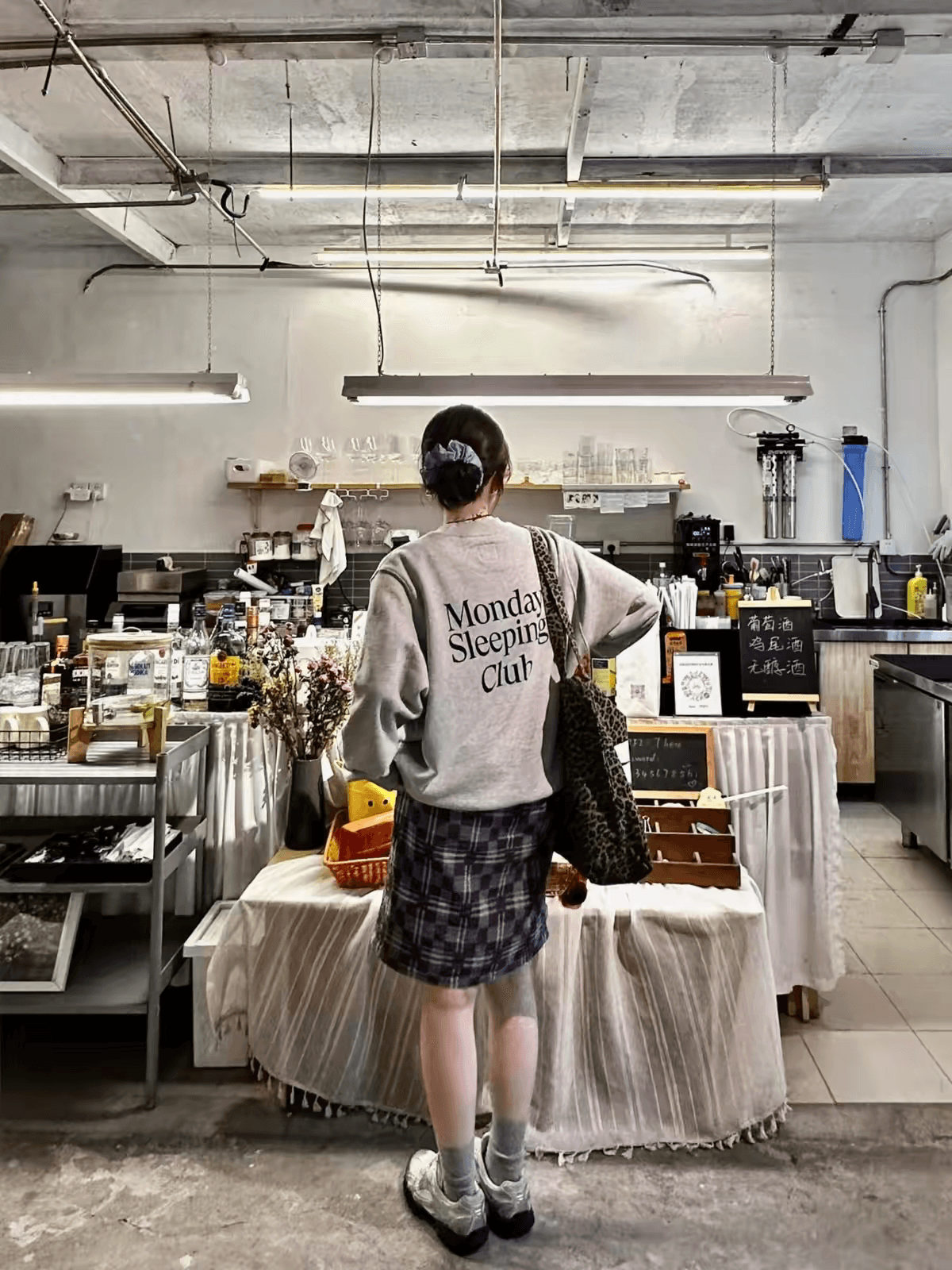 마 후아 면 순면 얼굴 비 시장 전체 폴리 에스터 모방 면 재료 라운드 넥 후드티 얇은 스타일 털이 있는 루즈핏 없음 모자 이미지 4