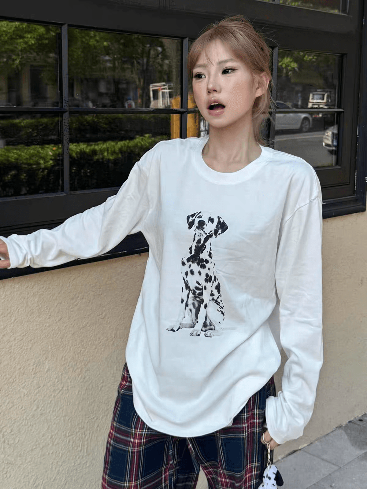 스팟 강아지 프린트 긴팔 티셔츠 여성 2026 가을 디자인 센스 작은 대중 루즈핏 슬림해 보이는 작은 키 맨위 상세 이미지 4