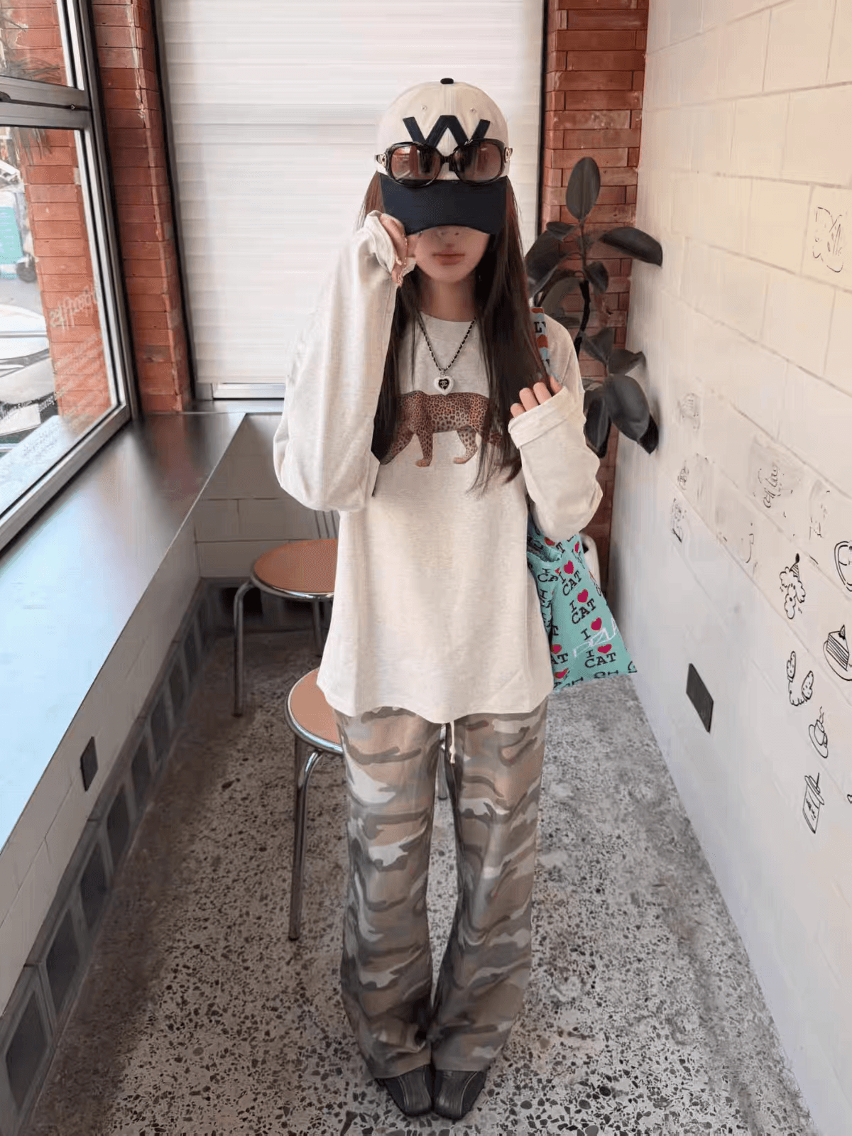 아메리칸 레트로 진첸바오 프린트 긴팔 티셔츠 여성 봄 가을 새로운 느긋한 루즈핏 다용도 기본 셔츠 맨위 상세 이미지 6