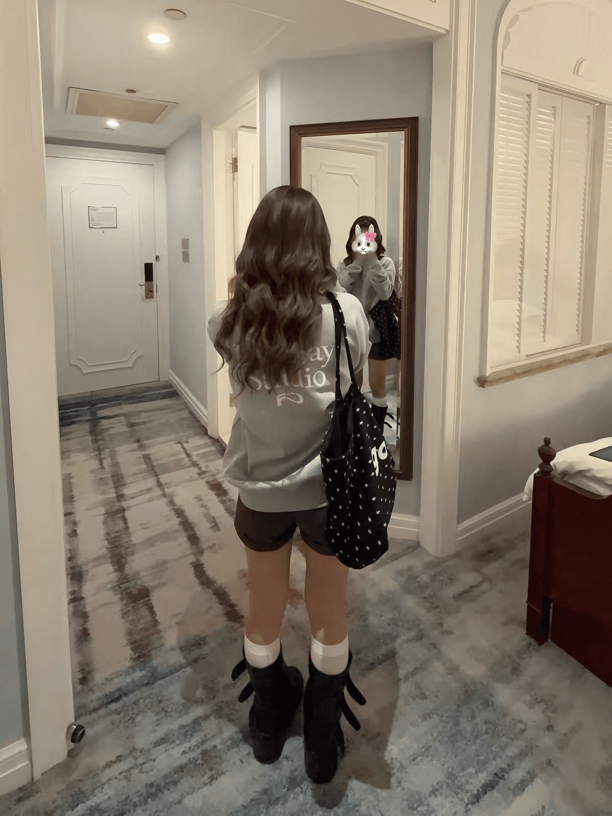 마 후아 면 순면 얼굴 비 시장 전체 폴리 에스터 모방 면 재료 라운드 넥 후드티 얇은 스타일 털이 있는 루즈핏 없음 모자 상세 이미지 4