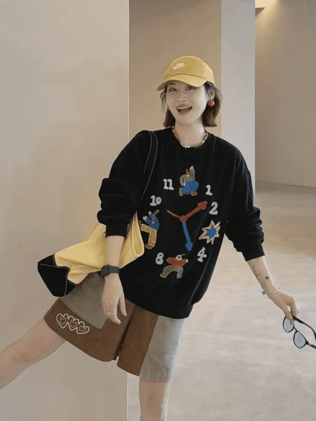 마 후아 면 순면 얼굴 비 시장 전체 폴리 에스터 모방 면 재료 라운드 넥 후드티 얇은 스타일 털이 있는 루즈핏 없음 모자 상세 이미지 1