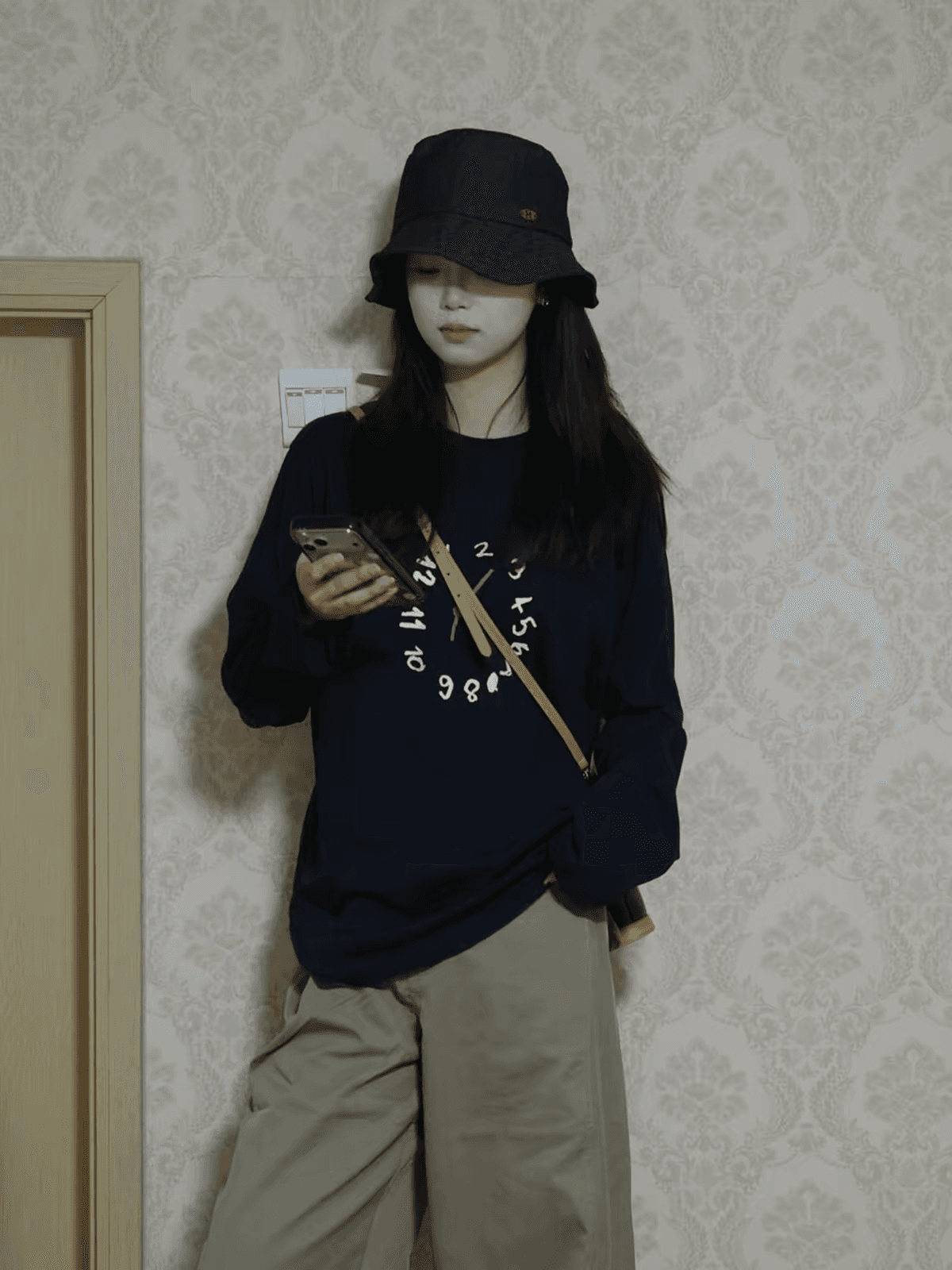한국 스타일 창의성 시계 프린트 긴팔 티셔츠 여성 봄 가을 루즈핏 편안함 연령 감소 다용도 셔츠 트렌디 이미지 3