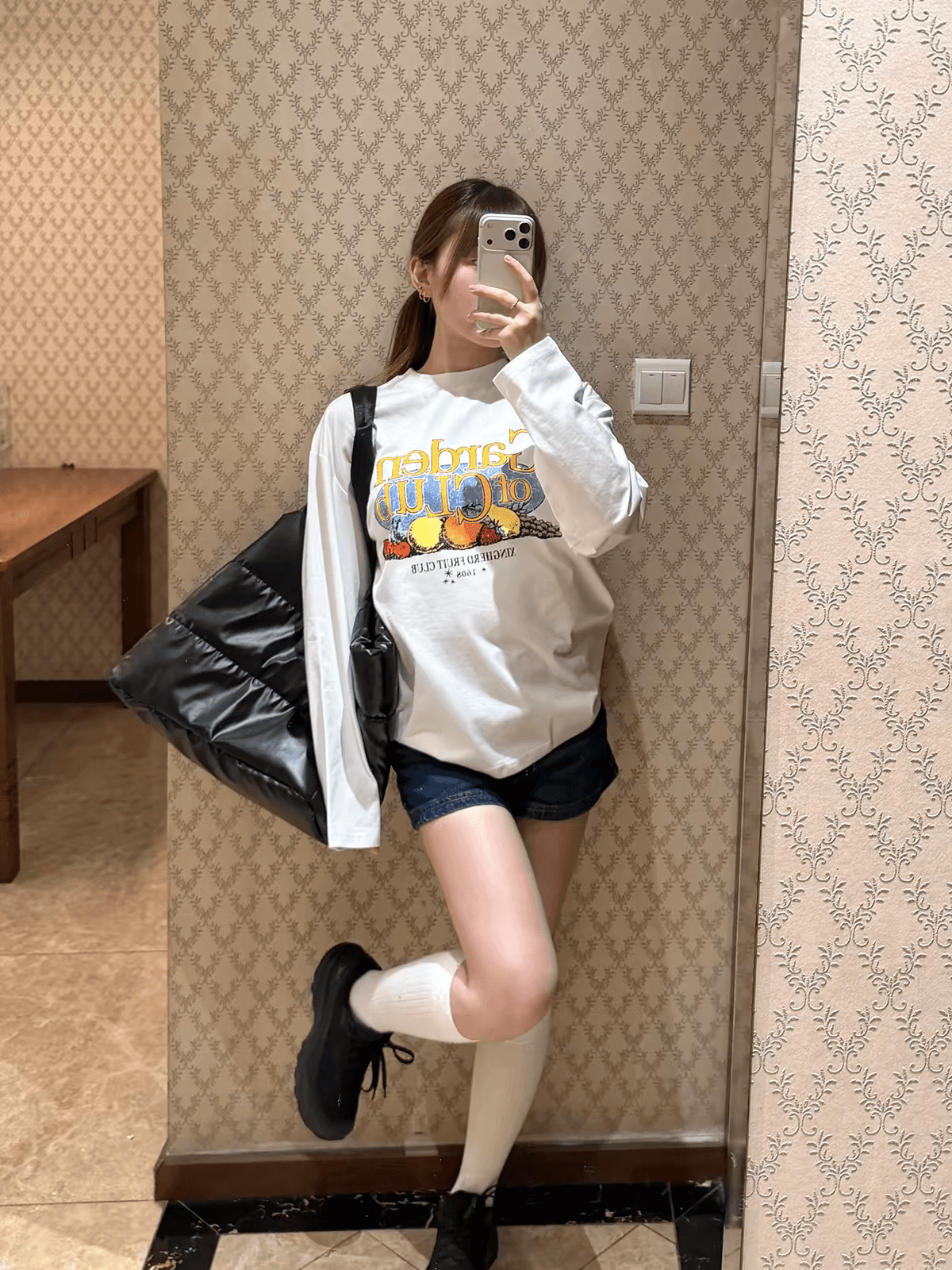 한 부서 알파벳 프린트 긴팔 티셔츠 여성 봄 루즈핏 느긋한 디자인 센스 다용도 캐주얼 맨위 이미지 2