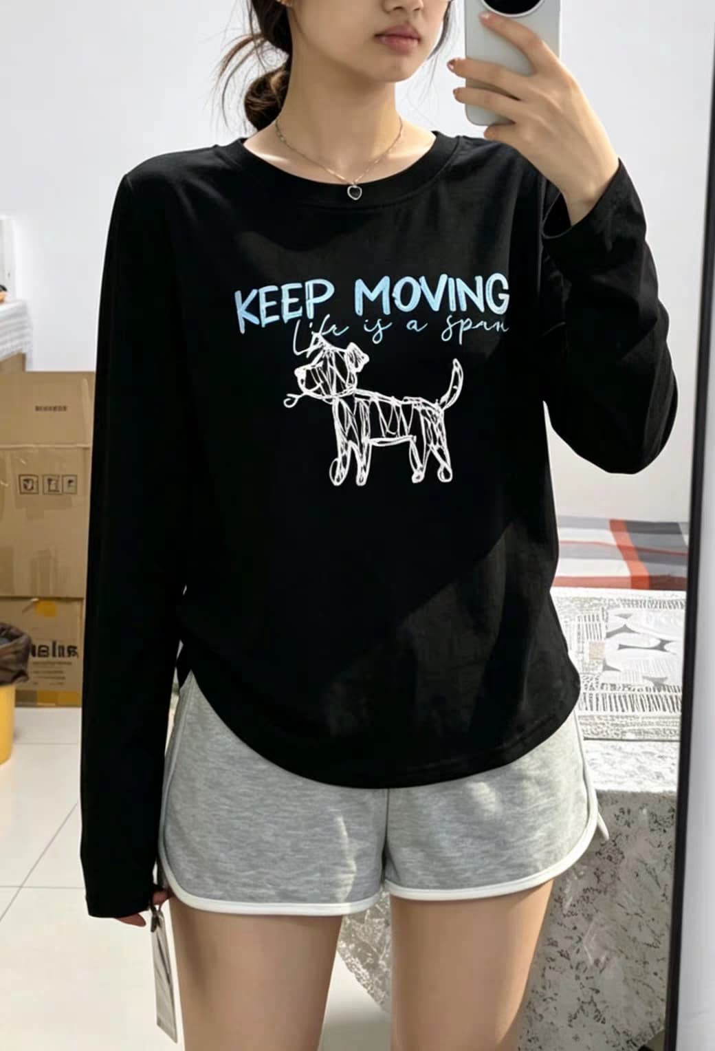 가을의 날 재미있는 캐주얼 알파벳 라인 강아지 프린트 검정색 티셔츠 긴팔 여성 한 스타일 라운드 넥 기본 셔츠 맨위 이미지 2