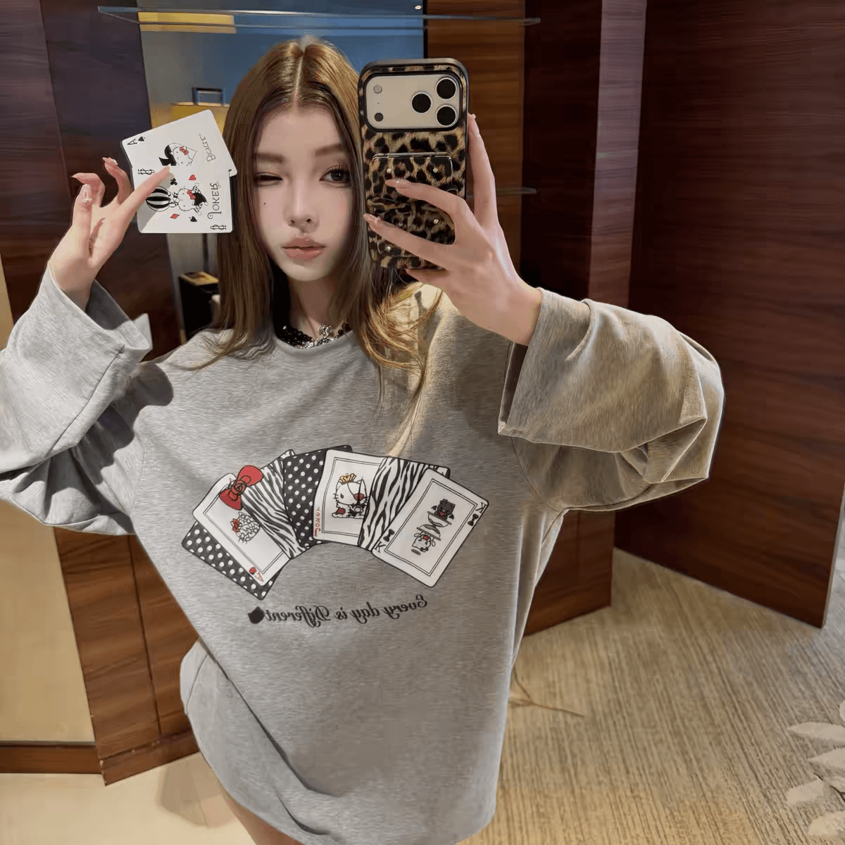 작은 대중 느긋한 바람 kitty 카드 놀이 순면 긴팔 티셔츠 여성 아메리칸 레트로 루즈핏 다용도 연령 감소 맨위 가을 이미지 4