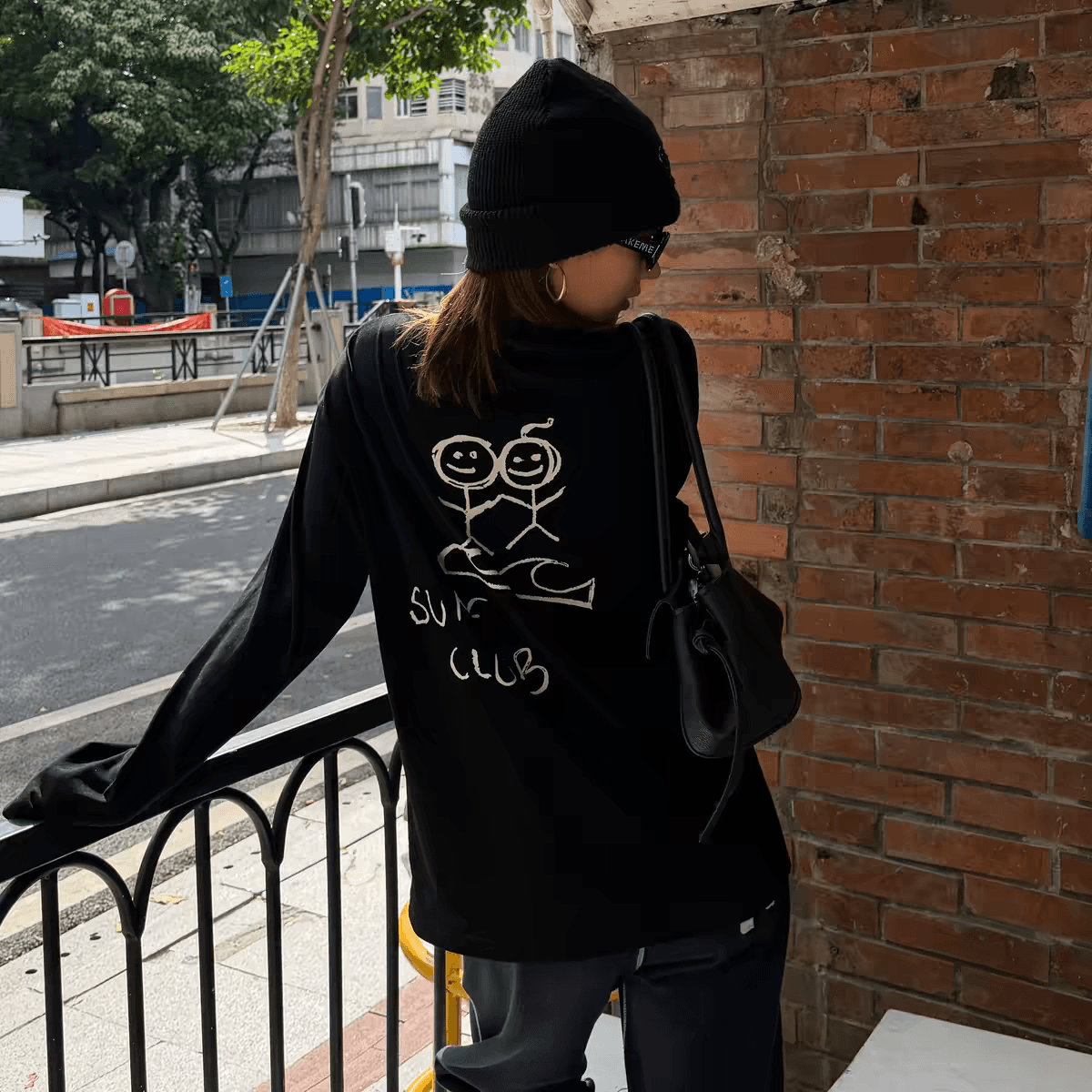 작은 대중 ins 느긋한 바람 경기 사람들 프린트 순면 무거운 긴팔 티셔츠 여성 루즈핏 캐주얼 연령 감소 슬림해 보이는 맨위 상세 이미지 1