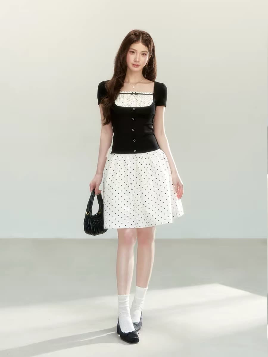 qdqd 달콤한 차가운 학원 스타일 높음 폭탄 니트 패치워크 도트 무늬 반팔 여름 새로운 허리 수축 슬림해 보이는 검정색 티셔츠 이미지 3