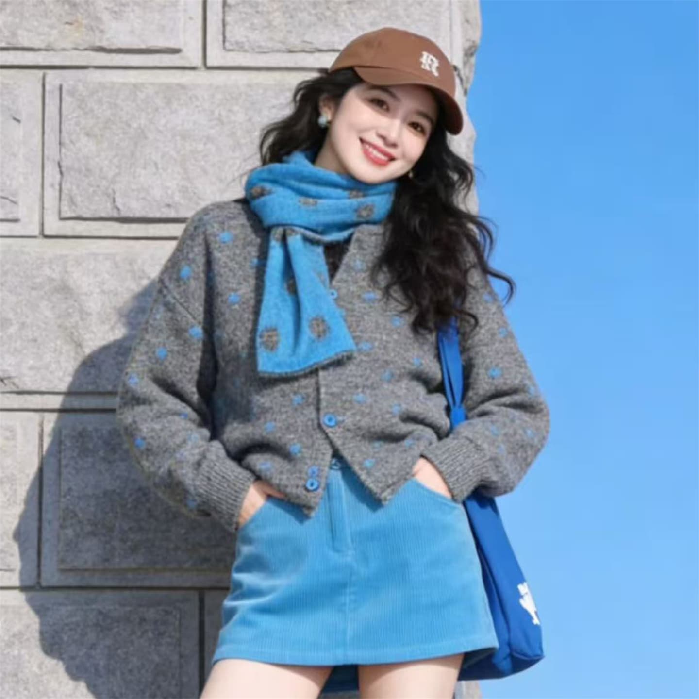 한 부서 작은 샤넬 스타일 회색 도트 무늬 니트 오픈 가디건 여성 가을 겨울 느긋한 고급 센스 스카프 스웨터 코트 투피스 세트 상세 이미지 4