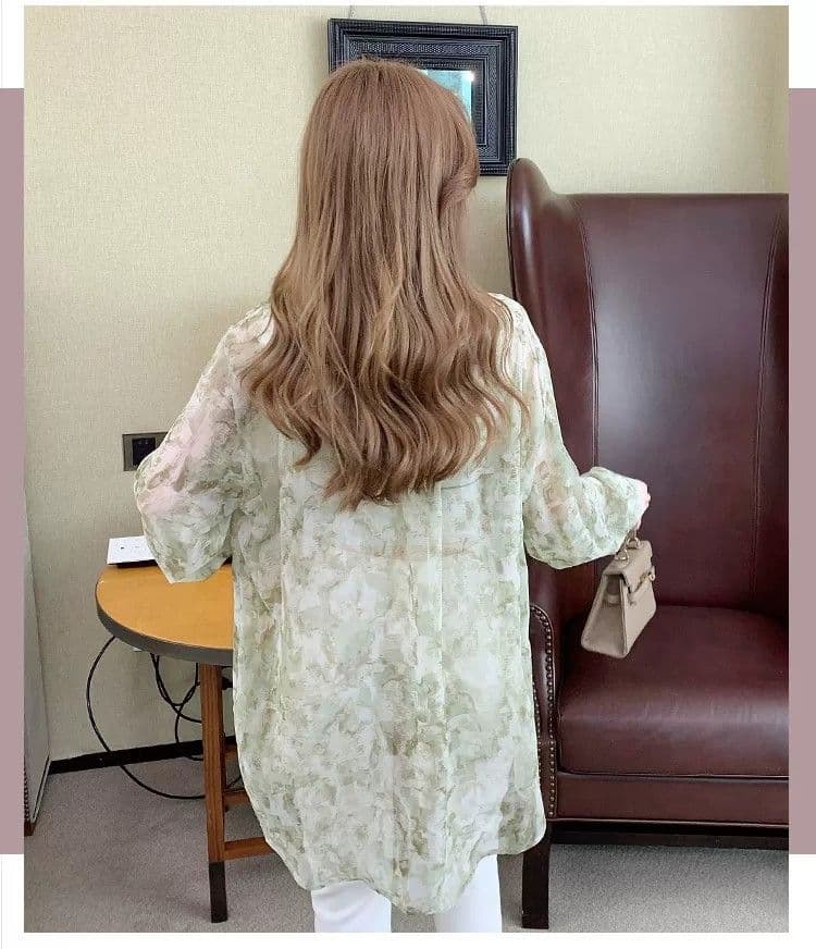 얼음 실크 자외선 차단 의류 여성 여름 얇은 2026 년 새로운 디자인 센스 홀치기 염색 프린트 루즈핏 쉬폰 셔츠 상세 이미지 6