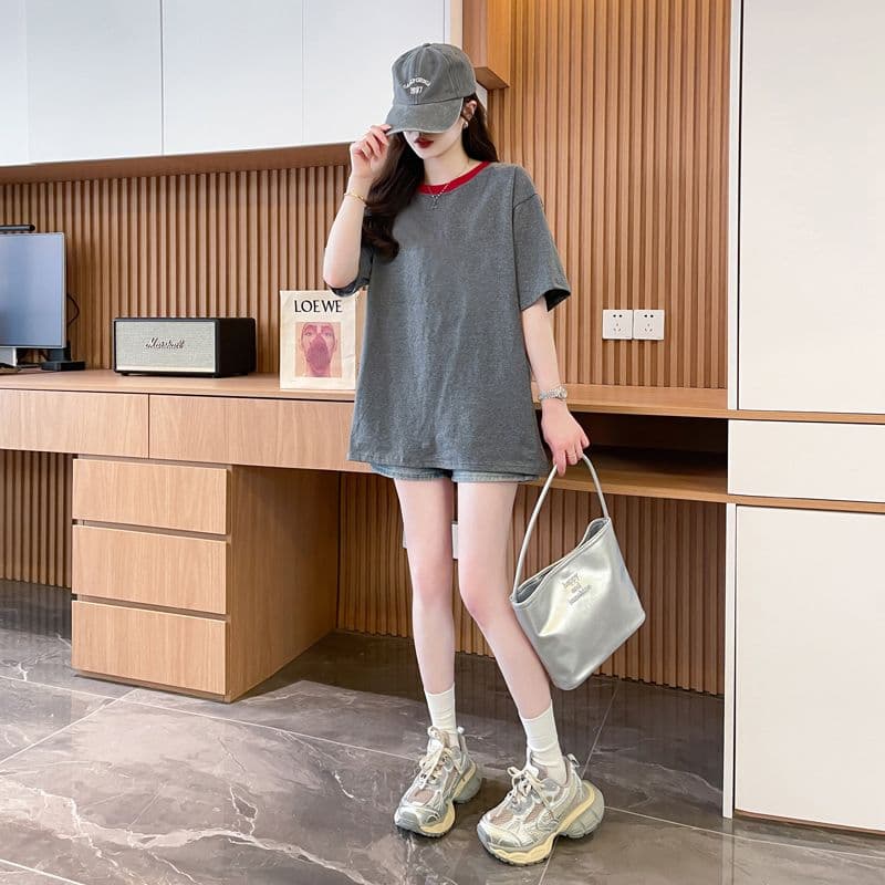 실사 210 그램 순면 특별 빅 사이즈 300 근 디자인 센스 작은 대중 싸움 그늘 에디션 반팔 티셔츠 여성 이미지 5