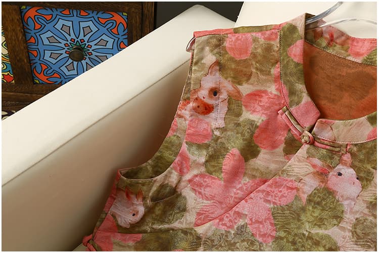2026 여름 플로팅 라이트 브로케이드 자카드 민소매 스탠드 칼라 단추 중간 길이 빅 사이즈 슬림해 보이는 연령 감소 국풍 여성 셔츠 상세 이미지 9