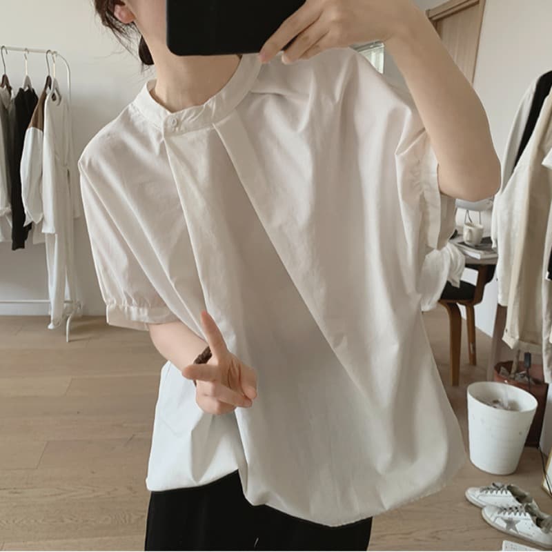 여름 드레스 새로운 빅 사이즈 여성 의류 불규칙 주름 셔츠 루즈핏 미니멀리즘 작은 대중 디자인 센스 반팔 맨위 이미지 5