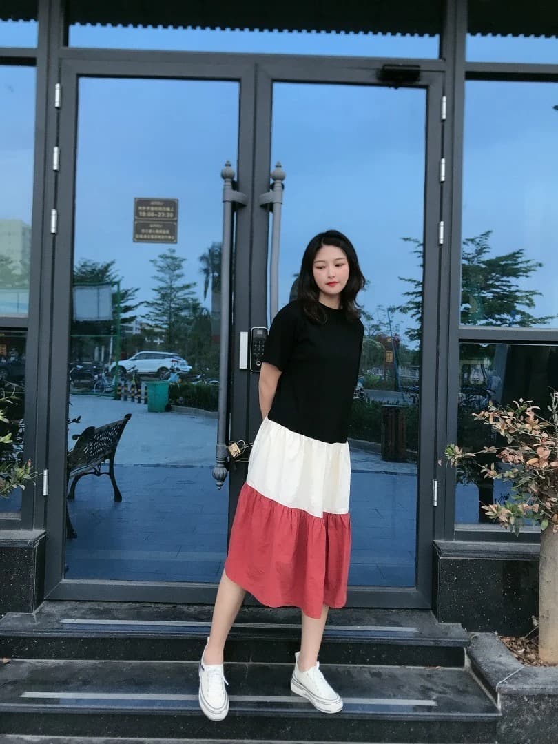 여름 드레스 새로운 빅 사이즈 여성 의류 패치워크 프랑스식 드레스 패션 루즈핏 신선함 무릎 아래 치마 m-4xl200 근 상세 이미지 2
