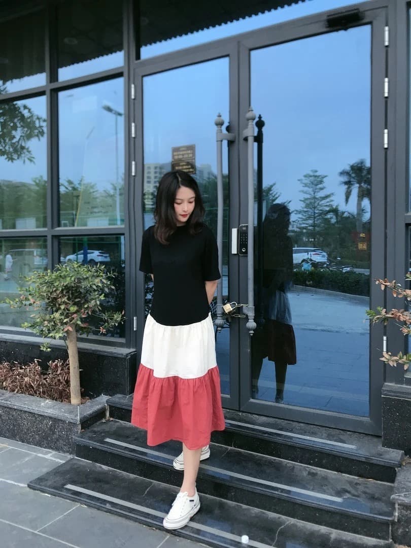 여름 드레스 새로운 빅 사이즈 여성 의류 패치워크 프랑스식 드레스 패션 루즈핏 신선함 무릎 아래 치마 m-4xl200 근 상세 이미지 3