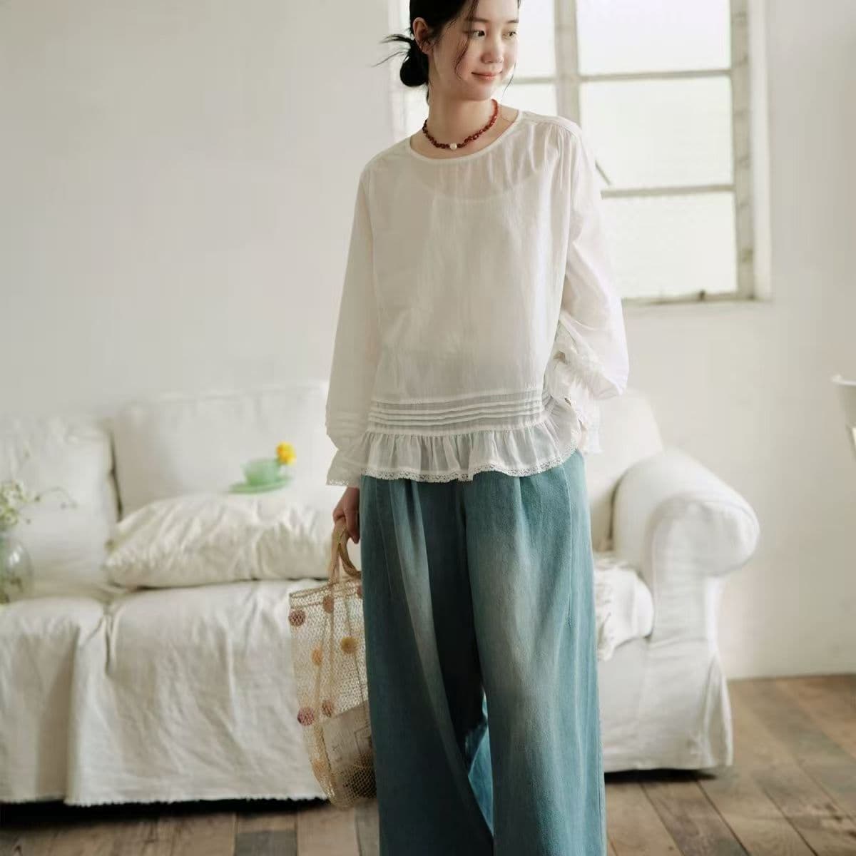 유럽 역 새로운 유럽 상품 달콤함 자수 레이스 라운드 넥 거품 소매 프릴 풀오버 작은 셔츠 상세 이미지 6
