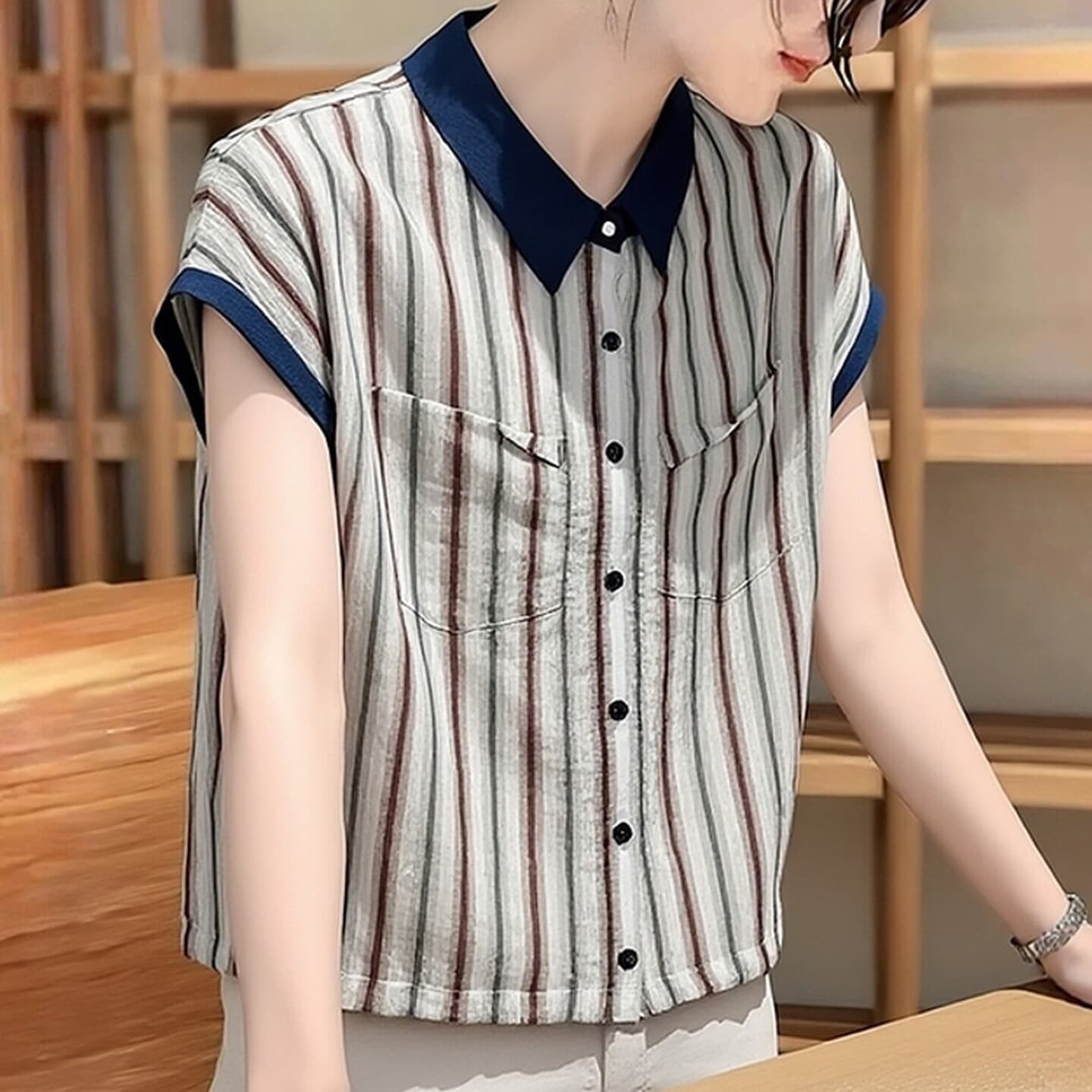 여름 새로운 한국 스타일 배색 POLO 칼라 스트라이프 여성 셔츠 루즈핏 캐주얼 슬림해 보이는 다용도 반팔 맨위 이미지 5