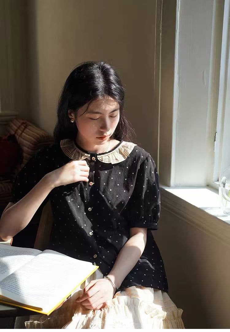 여름 드레스 새로운 레트로 문예 도트 무늬 레이스 칼라 마이크로 거품 소매 배색 반팔 여성 셔츠 상세 이미지 19