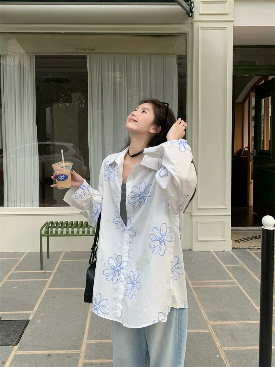 가을 의상 새로운 한국 스타일 느긋한 디자인 센스 프린트 긴팔 화이트 미니멀리즘 셔츠 루즈핏 다용도 자외선 차단 맨위 상세 이미지 3