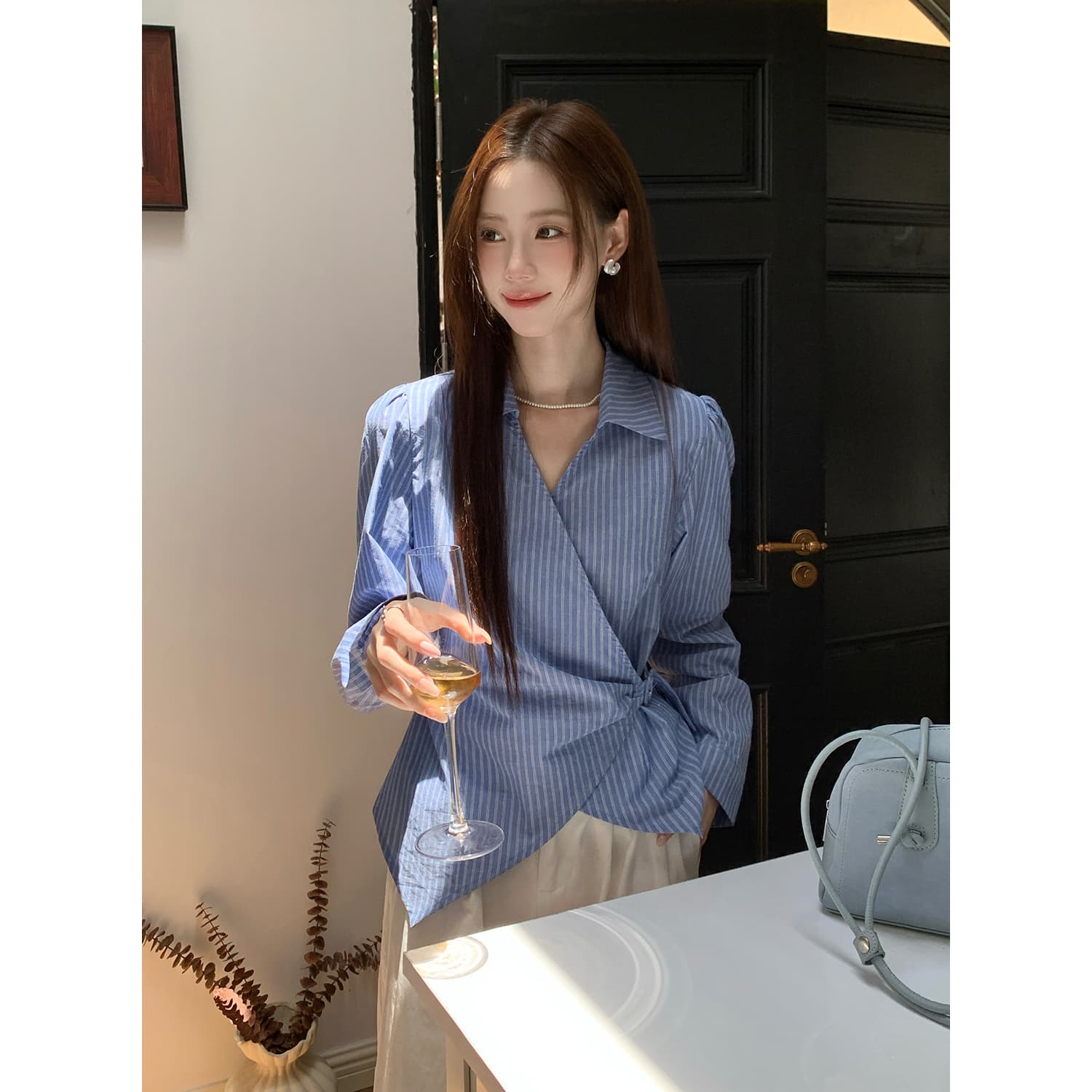 실사 가을 새로운 여성 의류 한 부서 레트로 맨위 작은 셔츠 긴팔 스트라이프 여성 셔츠 이미지 3