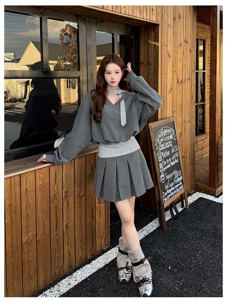 실사 가을 새로운 넥타이 스트라이프 패치워크 후드티 반신 스커트 투피스 세트 여성 레저 세트 상세 이미지 4