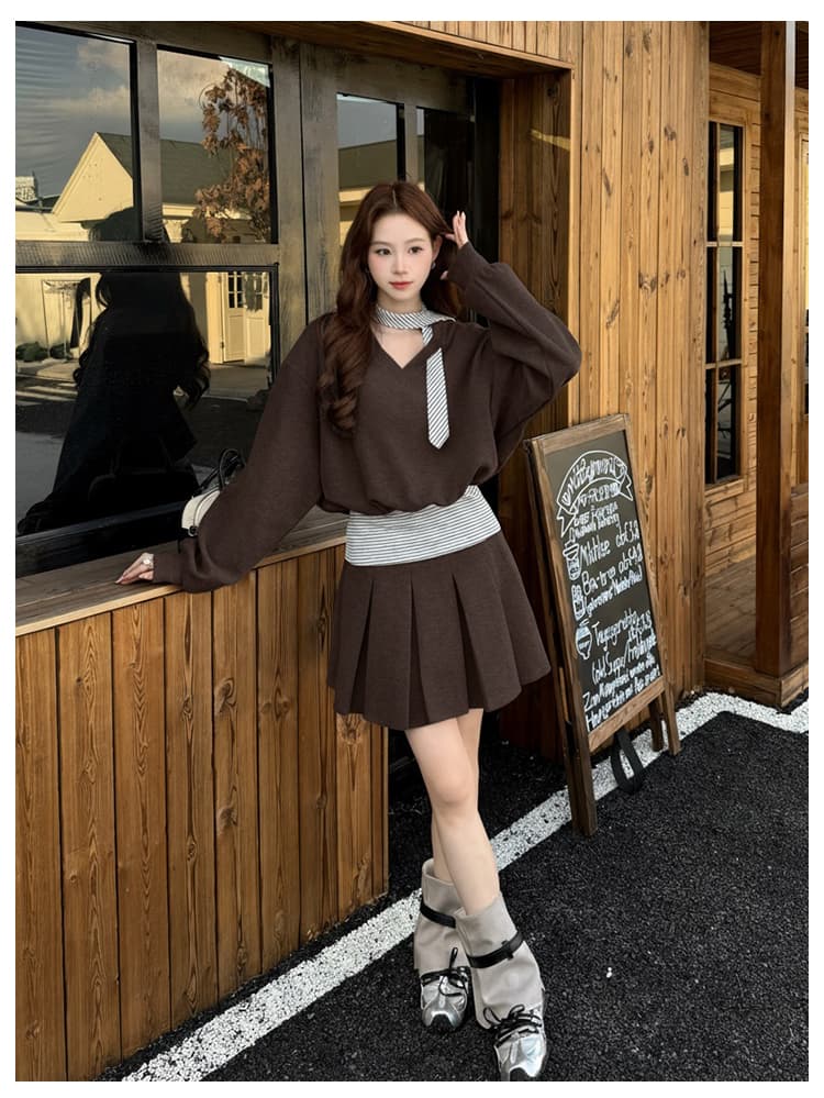 실사 가을 새로운 넥타이 스트라이프 패치워크 후드티 반신 스커트 투피스 세트 여성 레저 세트 상세 이미지 15