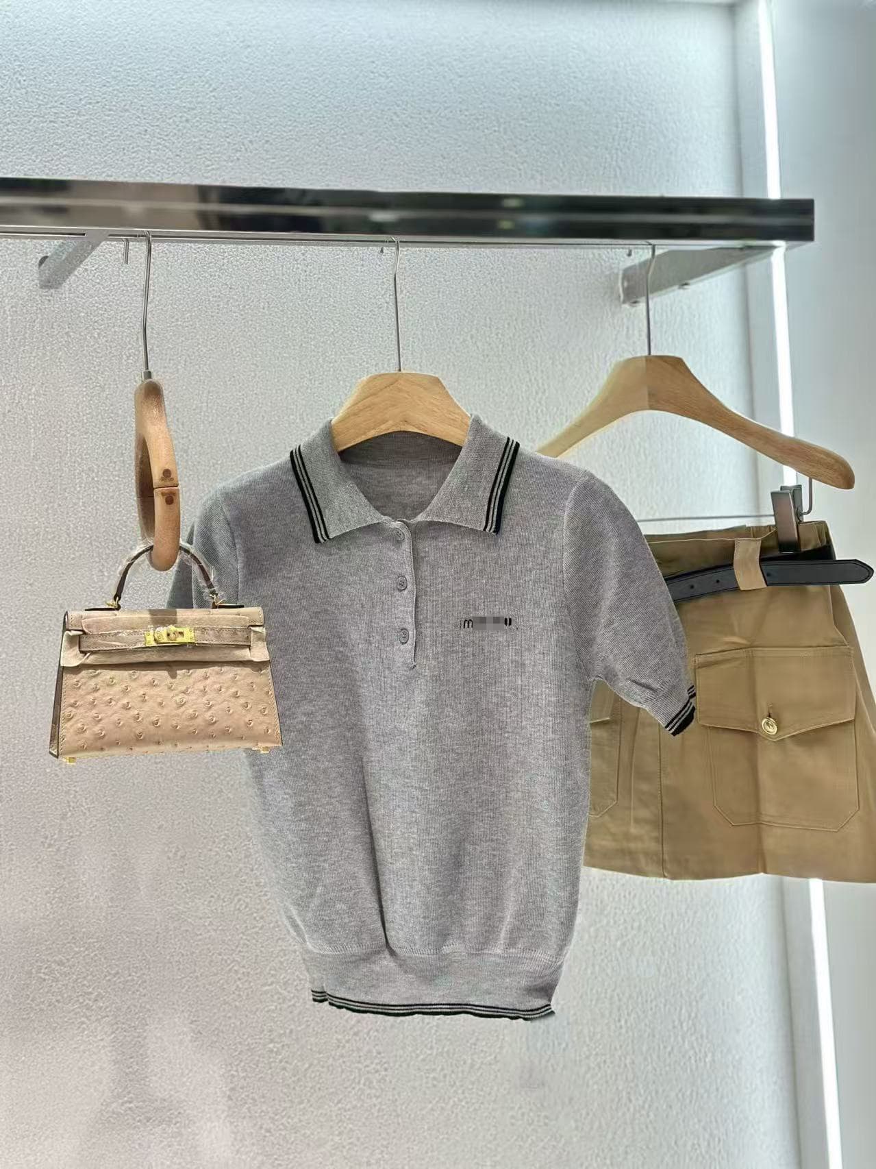 nss collection m 부서 POLO 칼라 회색 니트 스웨터 여성 운동 바람 화이트 반팔 맨위 이미지 4