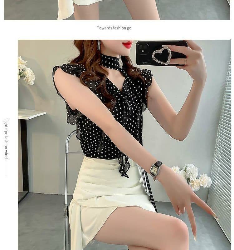 프랑스식 도트 무늬 패션 셔츠 새로운 여름 연꽃 잎 디자인 날다 소매 슬림해 보이는 셔츠 품격 연령 감소 다용도 맨위 상세 이미지 10