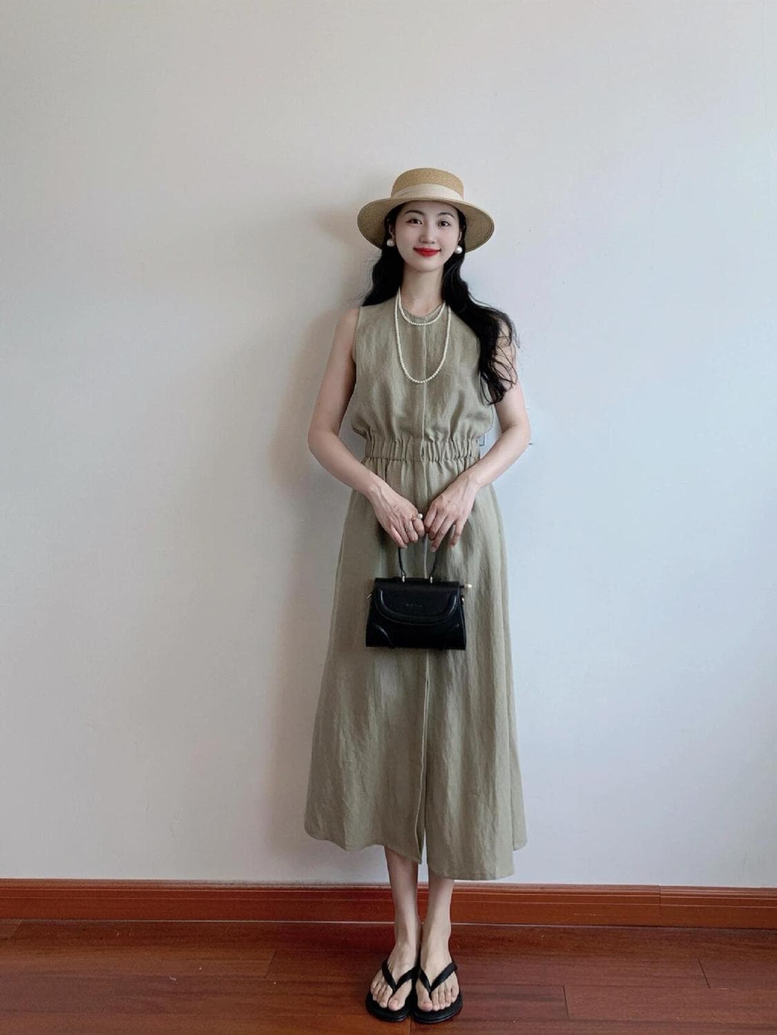 서리가 내린 부서 고유 한 Chic 중간 길이 치마 여성 의류 2026 새로운 여름 드레스 허리 수축 몸매 가꾸기 품격 조끼 원피스 이미지 4