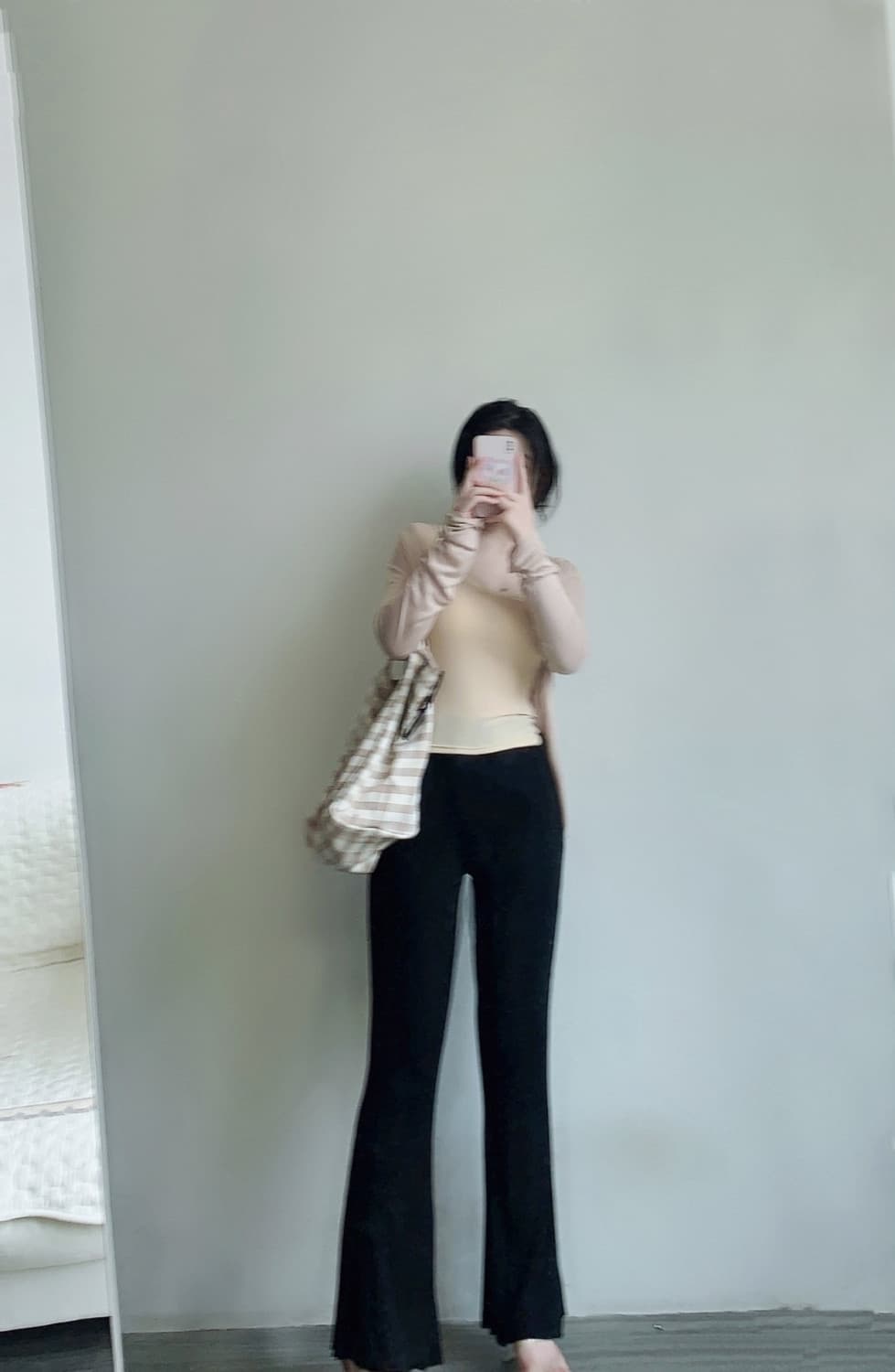 얇고 가벼운 만나는 섹시함 인사이드 가져 가라. 레트로 항구 바람 슬립 단색 섹시함 다용도 레이스 좋은 캐미솔 여성 셔츠 이미지 3