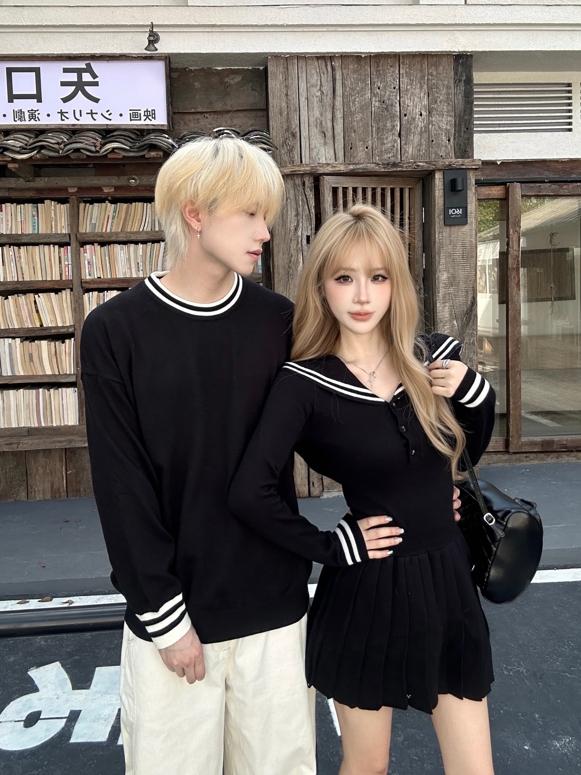 실사 커플룩 가을과 겨울 인터넷 유명인 품격 해군 칼라 학원 스타일 스웨터 원피스 남자 풀오버 니트 스웨터 이미지 2