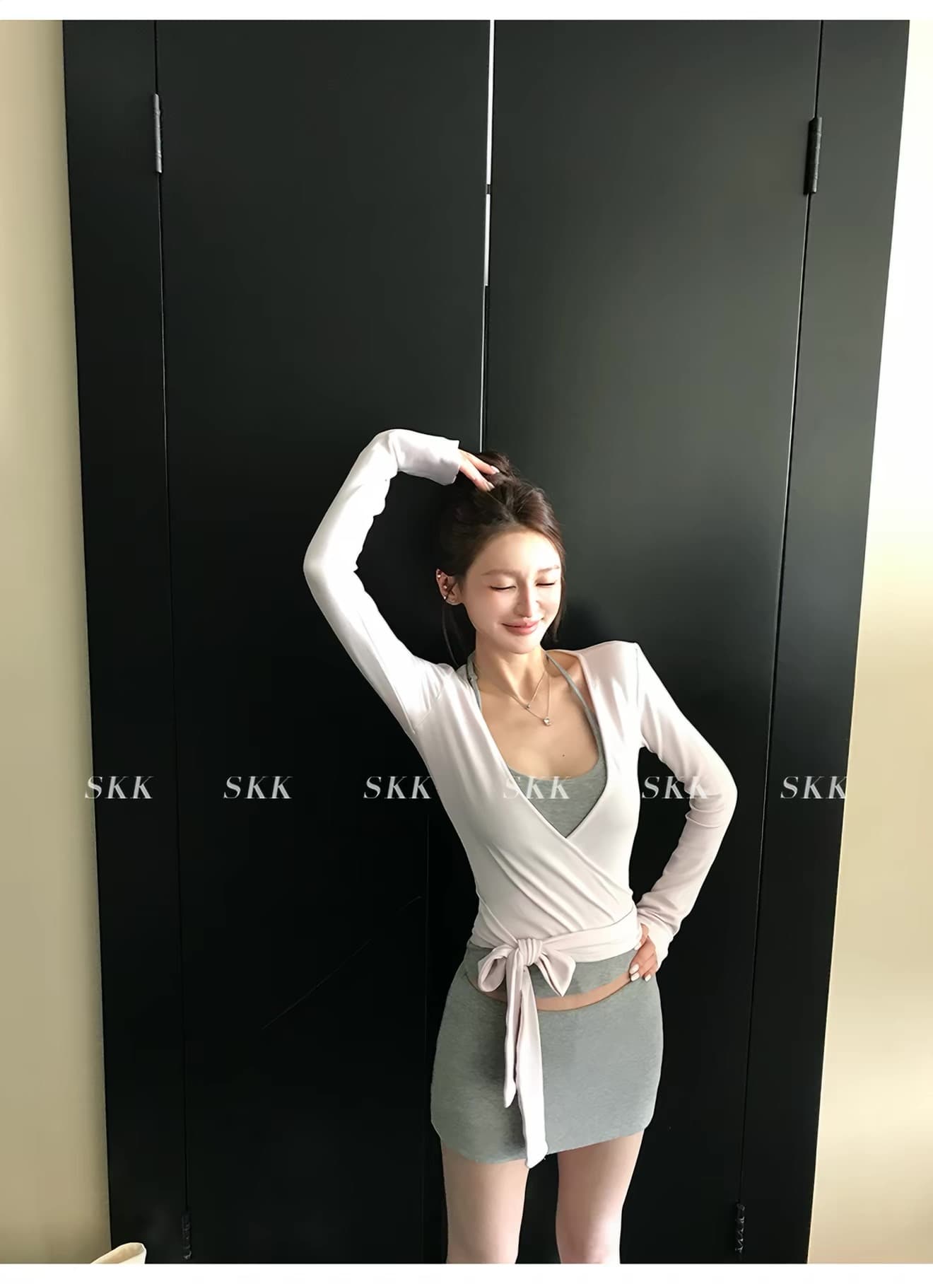 skk store 이슬 생각하기 같은 단락 럭셔리 센스 아세트산 주간 실크 양모 주요 추진력 발레 스트랩 긴팔 티셔츠 세트 상세 이미지 11
