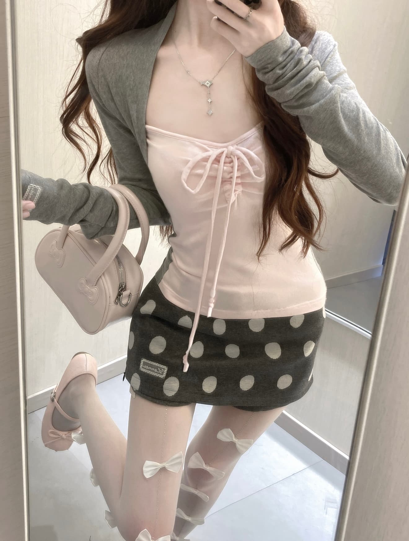 lennea 한 부서 소녀 바람 배색 어깨 튜브탑 페이크 레이어드 긴팔 느슨함 센스 티셔츠 몸매 가꾸기 슬림해 보이는 맨위 상세 이미지 8