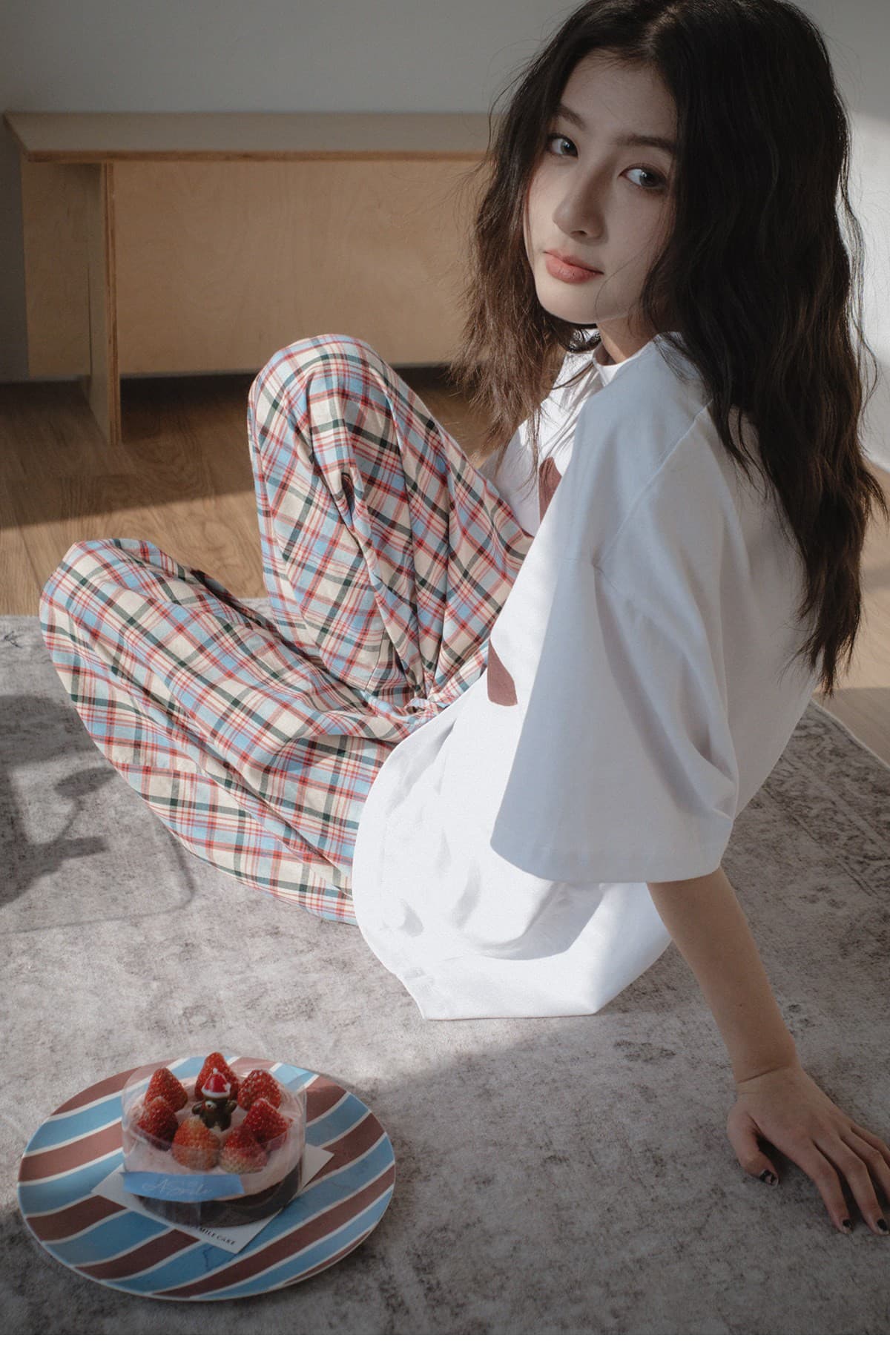 레트로 색상 그리드 하느님 바지 귀여운 단추 장식 디자인 봄 여름 루즈핏 슬림해 보이는 얇은 스타일 허리밴드 캐주얼 바지 여성 상세 이미지 20
