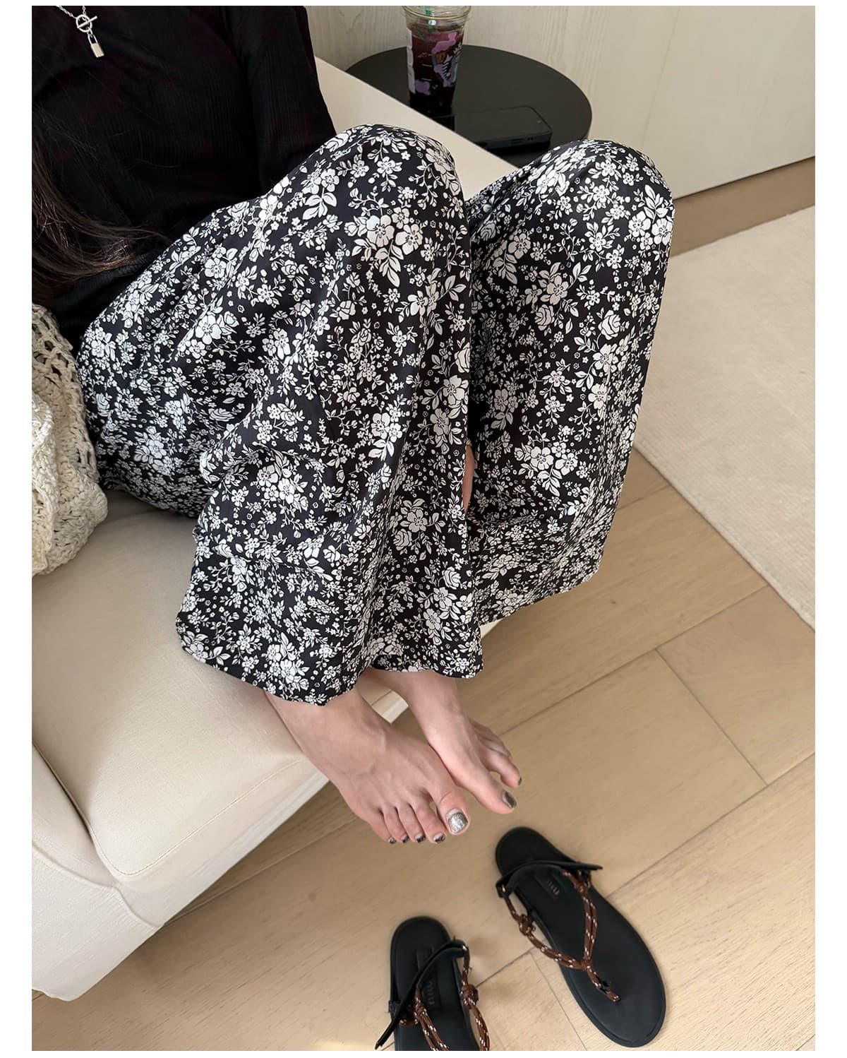 오래된 밖으로 조각 ~ 중 할머니 꽃무늬 바지 흑인과 백인 색상 일치 프린트 익스트림 제인 느슨함 휴가 바람 와이드 레그 팬츠 긴 바지 여성 상세 이미지 9