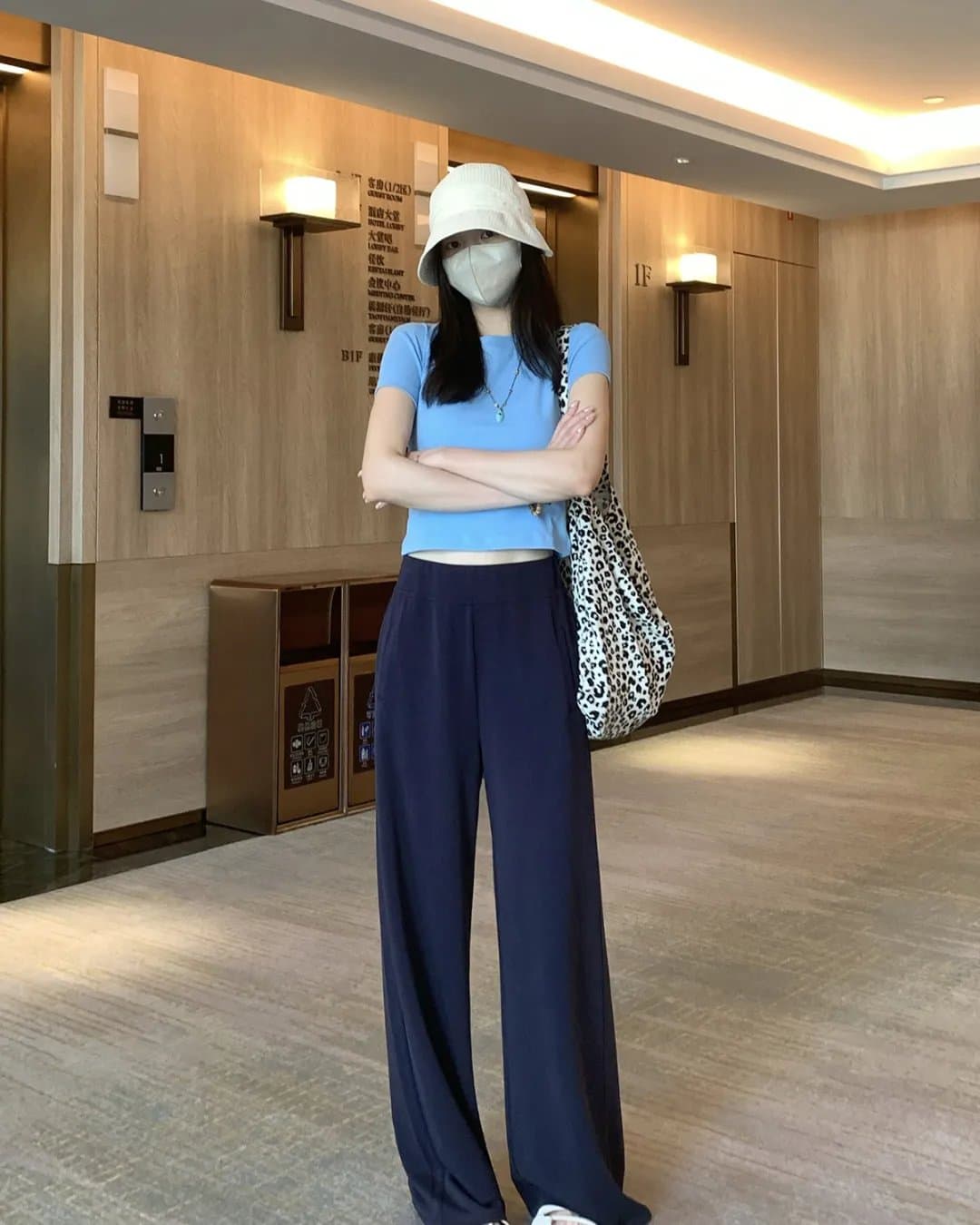 여름 도루 가을 센스 얼음 실크 와이드 레깅스 바지 루즈핏 슬림해 보이는 하이웨이스트 캐주얼 긴 바지 스트레이트 좁은 에디션 차가운 바지 상세 이미지 5