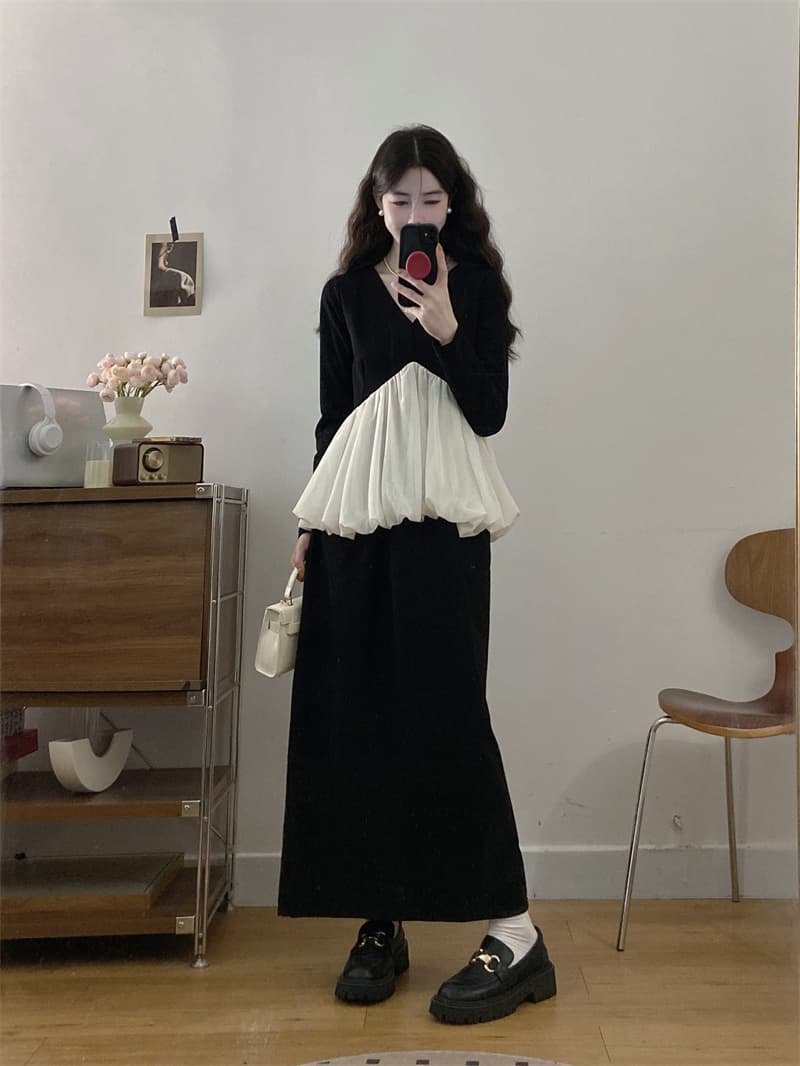 실사 봄 가을 레트로 궁정 바람 긴팔 V넥 배색 푹신한 맨위 허리밴드 캐주얼 트임 반 스커트 세트 상세 이미지 9