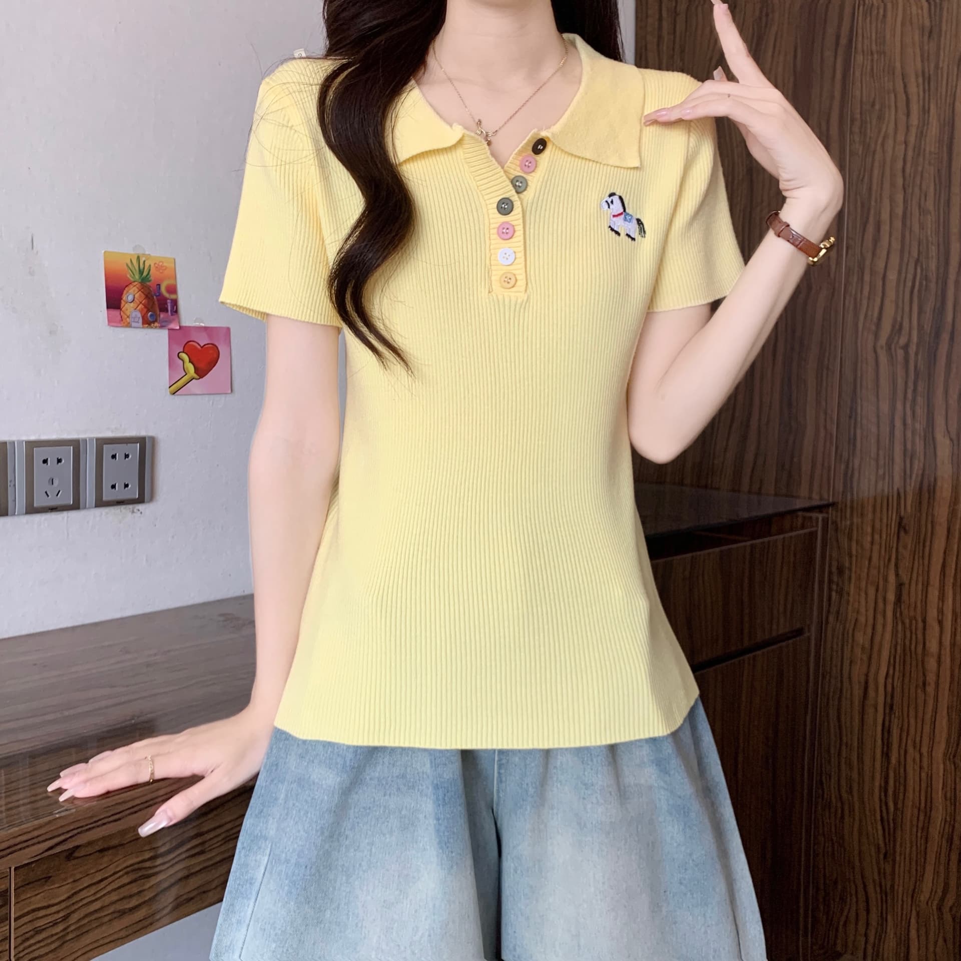 빅 사이즈 여성 의류 POLO 칼라 얼음 실크 니트 맨위 여성 여름 연령 감소 외국 가스 패션 맨위 자수 반팔 여성 상세 이미지 26