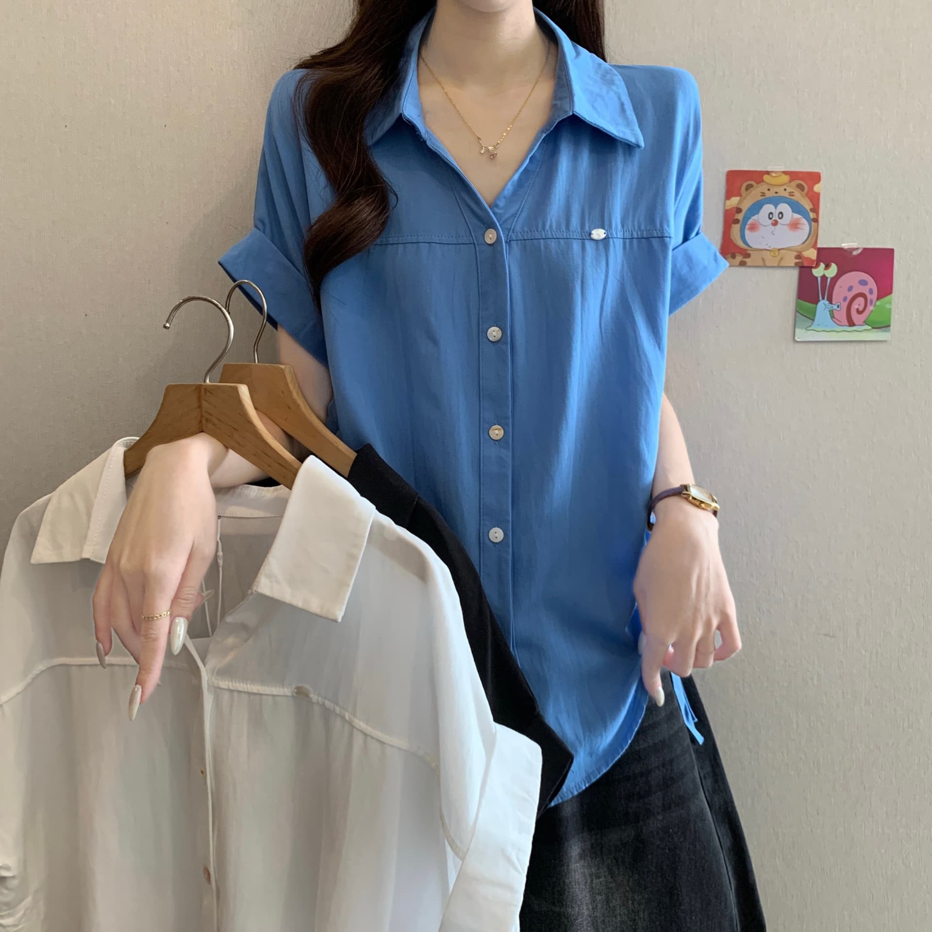 하늘색 긍정적 인 어깨 반팔 여성 셔츠 2026 새로운 여름 빅 사이즈 지방 mm 슬림해 보이는 고유 한 아름다운 펌프 로프 맨위 상세 이미지 14