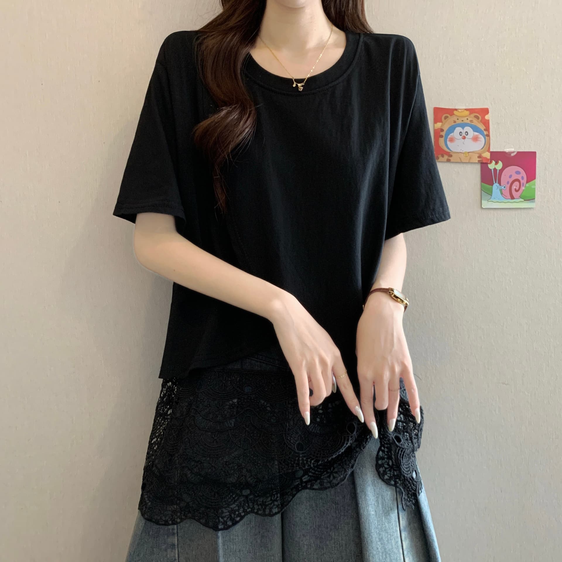 레이스 자수 홀로우 아웃 언더 바르게 되다 어깨 반팔 티셔츠 여성 2026 여름 새로운 빅 사이즈 지방 mm 중간 길이 맨위 상세 이미지 2