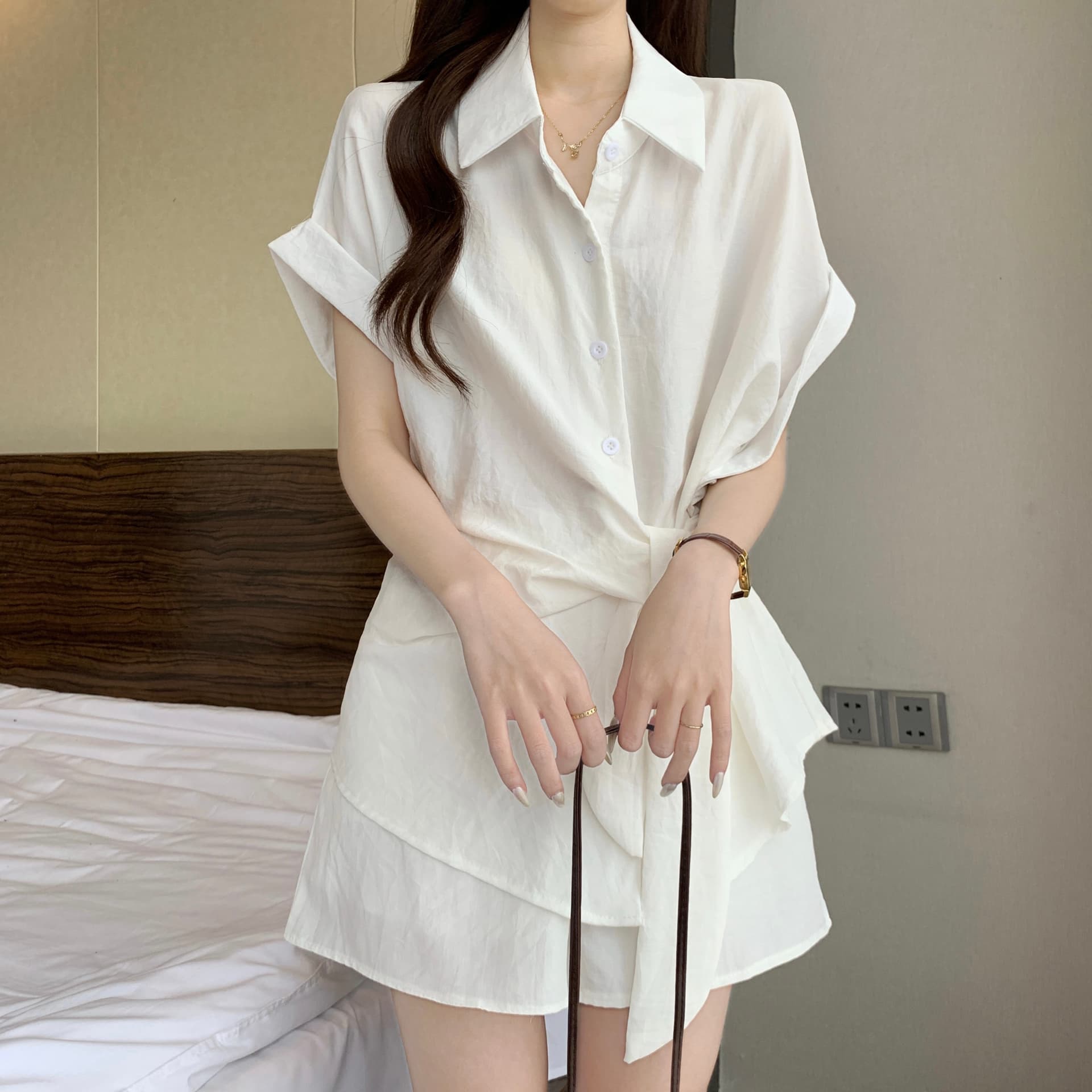 빅 사이즈 여성 의류 여름 지방 mm 슬림해 보이는 표지 고기 패션 디자인 센스 레이스업 반팔 셔츠 와이드 레그 팬츠 투피스 슈트 상세 이미지 5