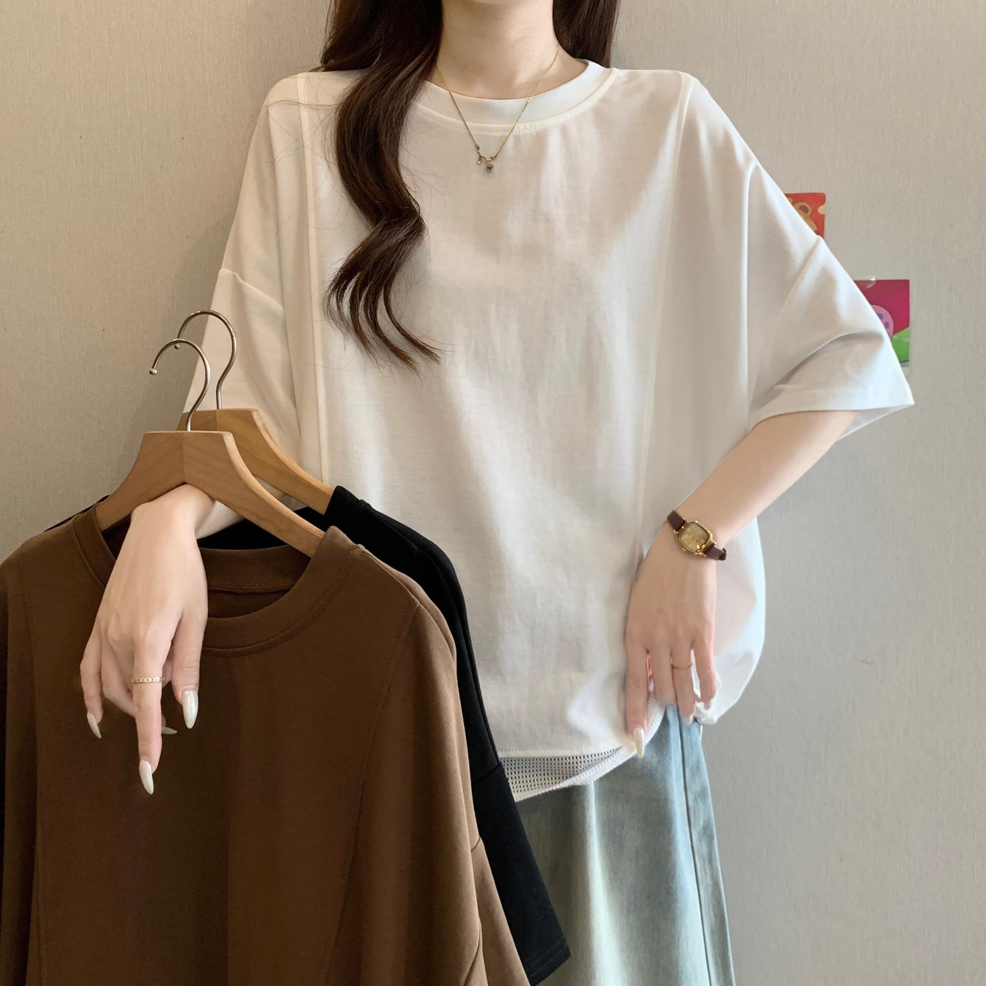유럽 상품 표지 배 반팔 티셔츠 여성 2026 여름 새로운 빅 사이즈 지방 mm 고유 한 루즈핏 슬림해 보이는 기본 셔츠 맨위 이미지 5