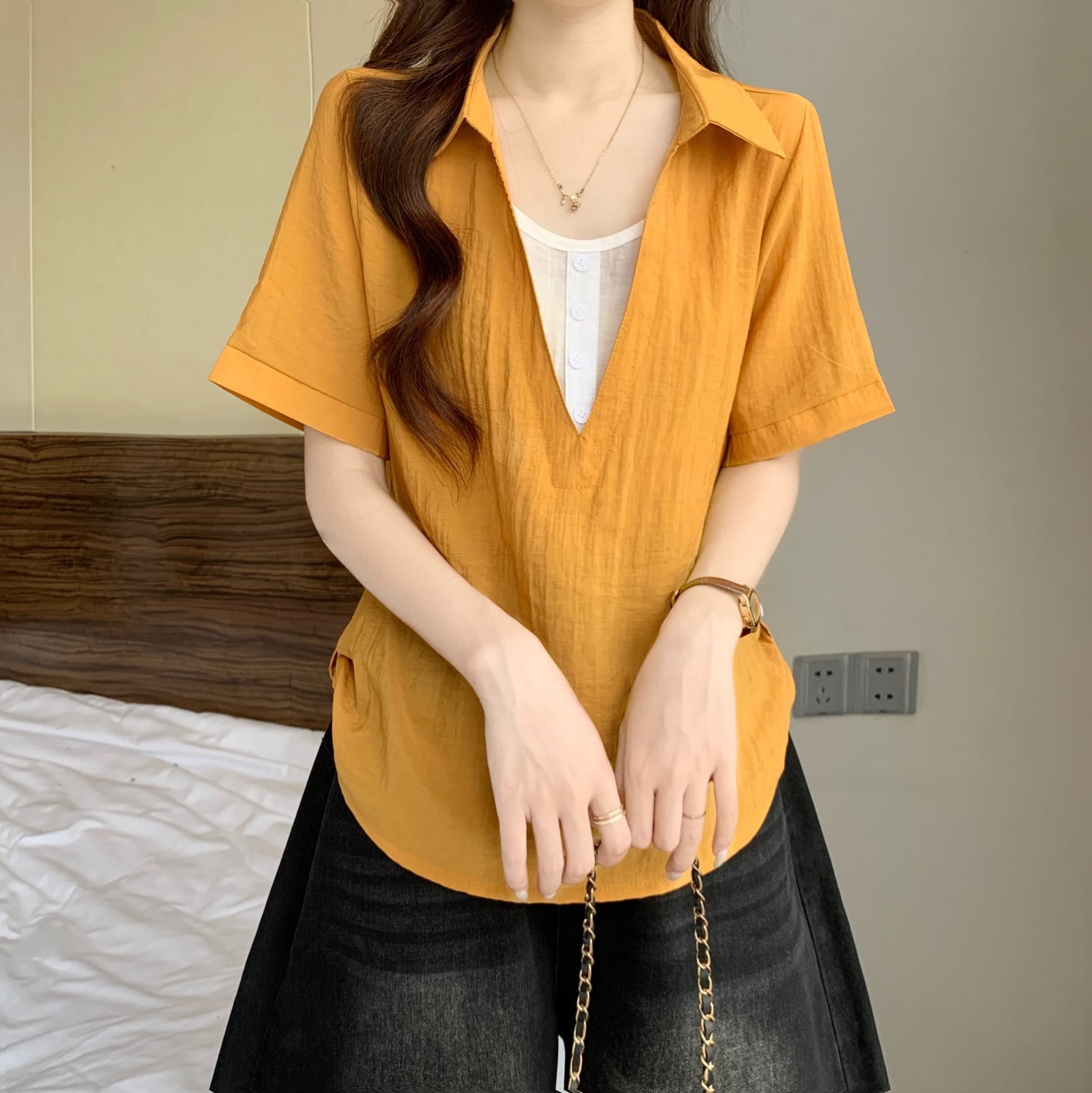 페이크 레이어드 V넥 반팔 만나는 여성 셔츠 여름 새로운 빅 사이즈 지방 mm 슬림해 보이는 루즈핏 표지 배 캐주얼 맨위 상세 이미지 8