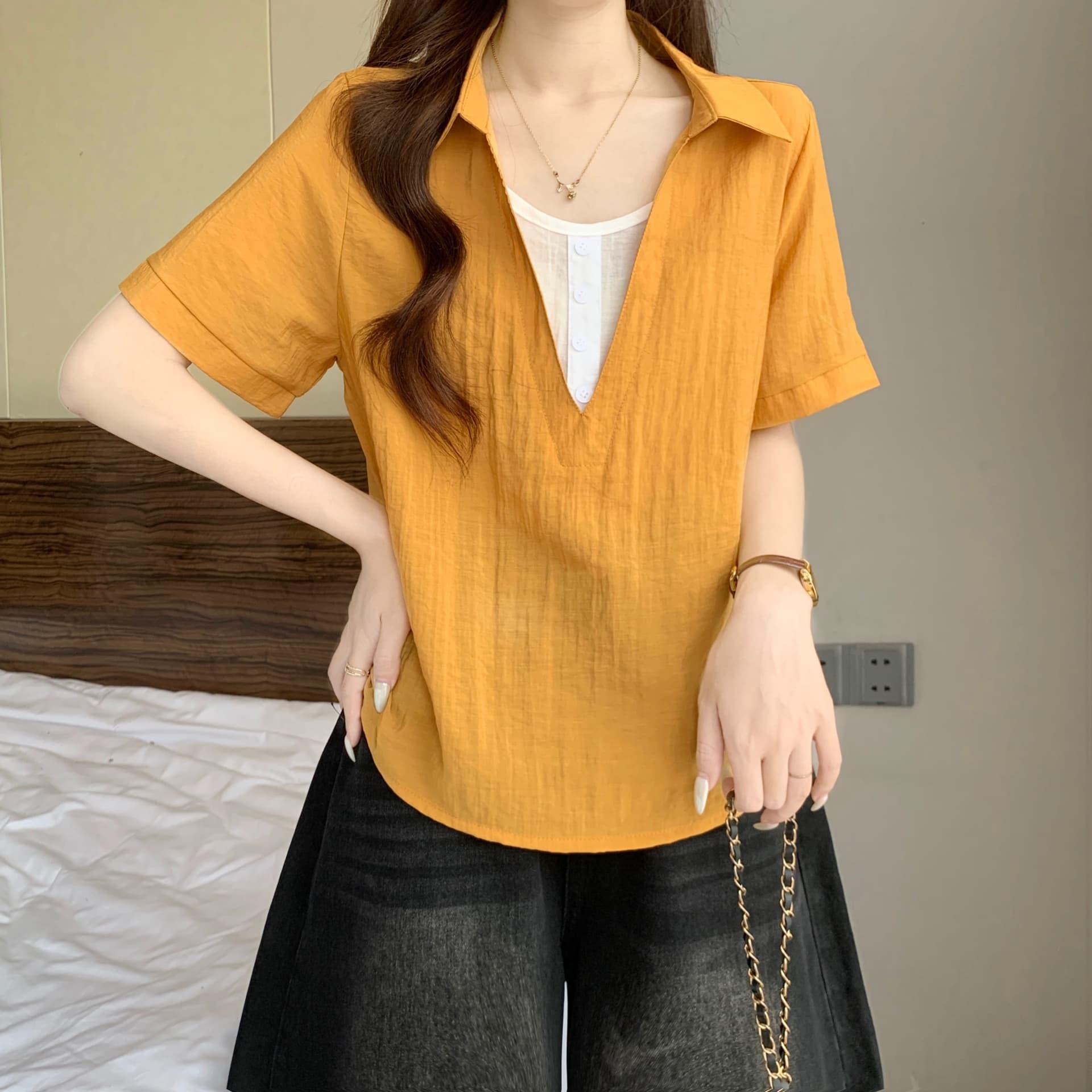 페이크 레이어드 V넥 반팔 만나는 여성 셔츠 여름 새로운 빅 사이즈 지방 mm 슬림해 보이는 루즈핏 표지 배 캐주얼 맨위 상세 이미지 10